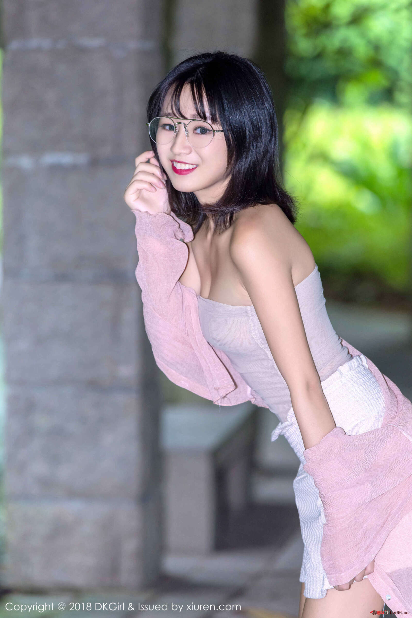 https://www.lss77.com/wp-content/uploads/2019/01/0010-76-1600x2400.jpg