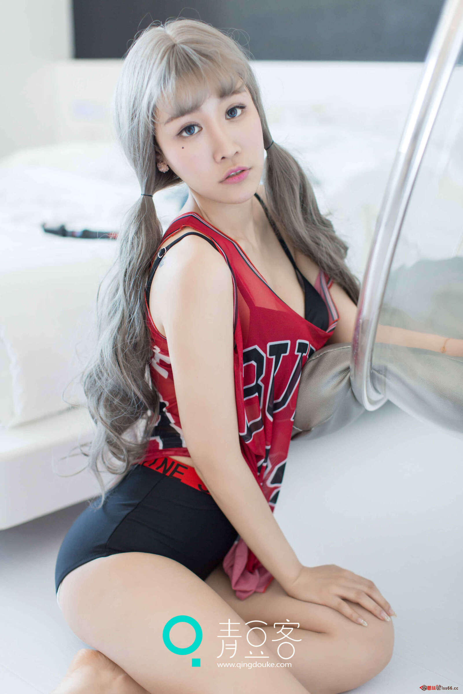 https://www.lss77.com/wp-content/uploads/2019/01/0029-53-1600x2400.jpg