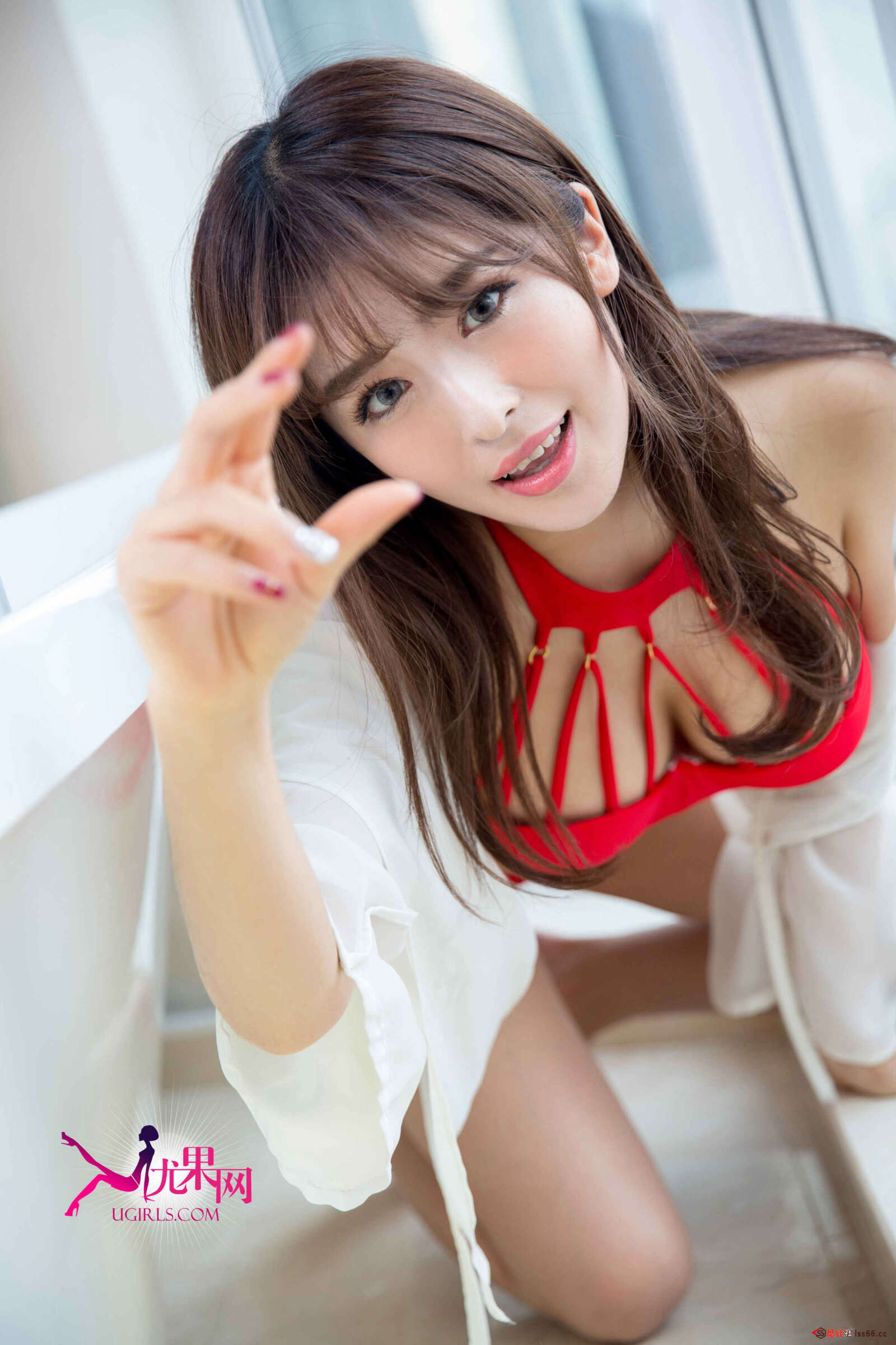 https://www.lss77.com/wp-content/uploads/2019/01/岛儿-1600x2400.jpg