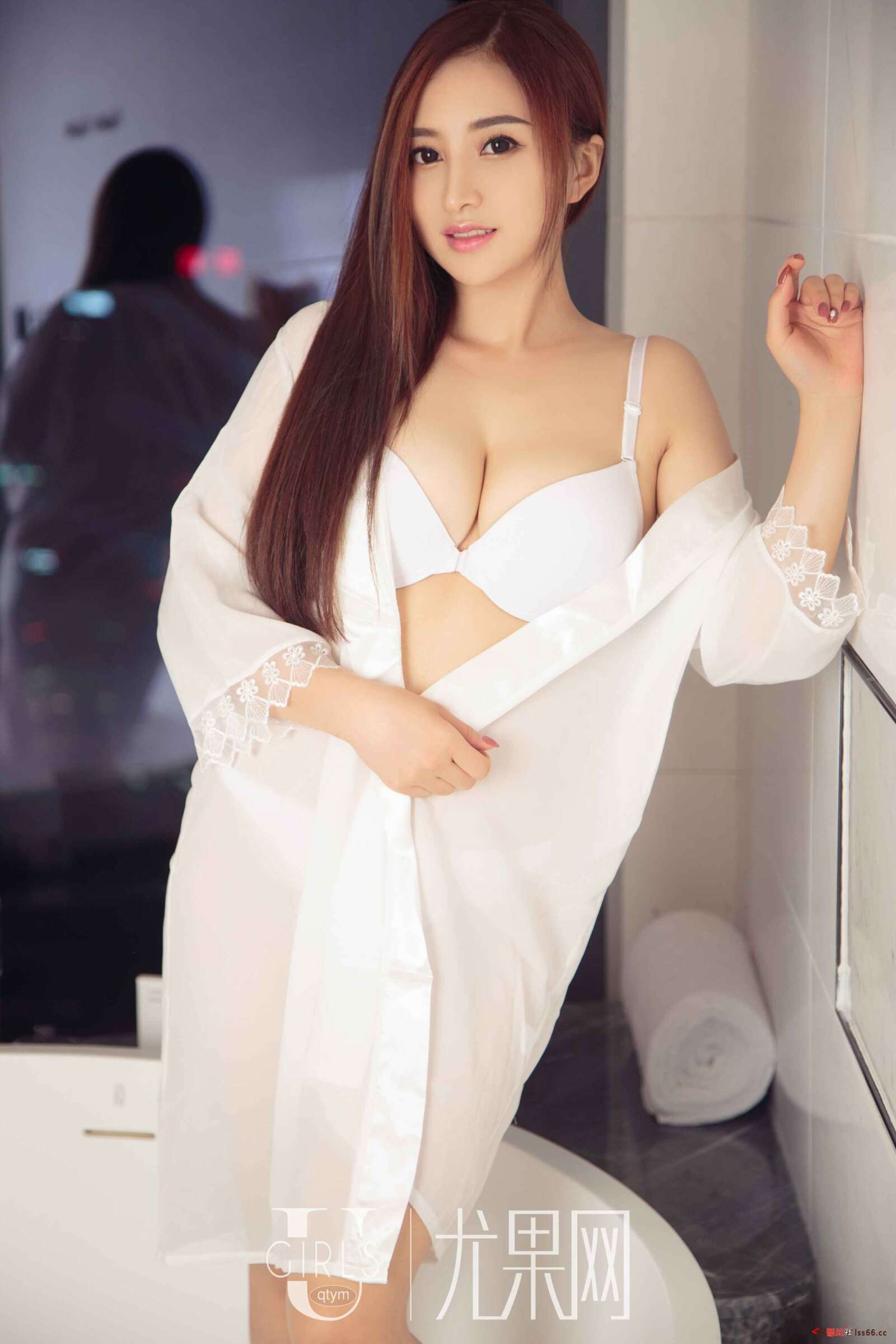 https://www.lss77.com/wp-content/uploads/2019/04/0045-76-1600x2400.jpg