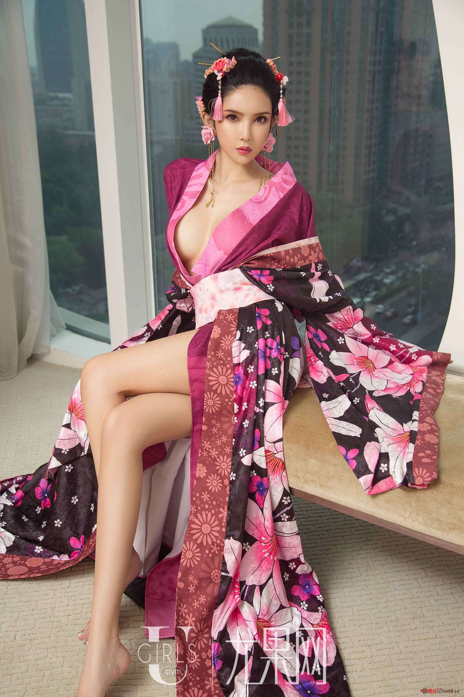 https://www.lss77.com/wp-content/uploads/2019/04/0049-35-1600x2400.jpg
