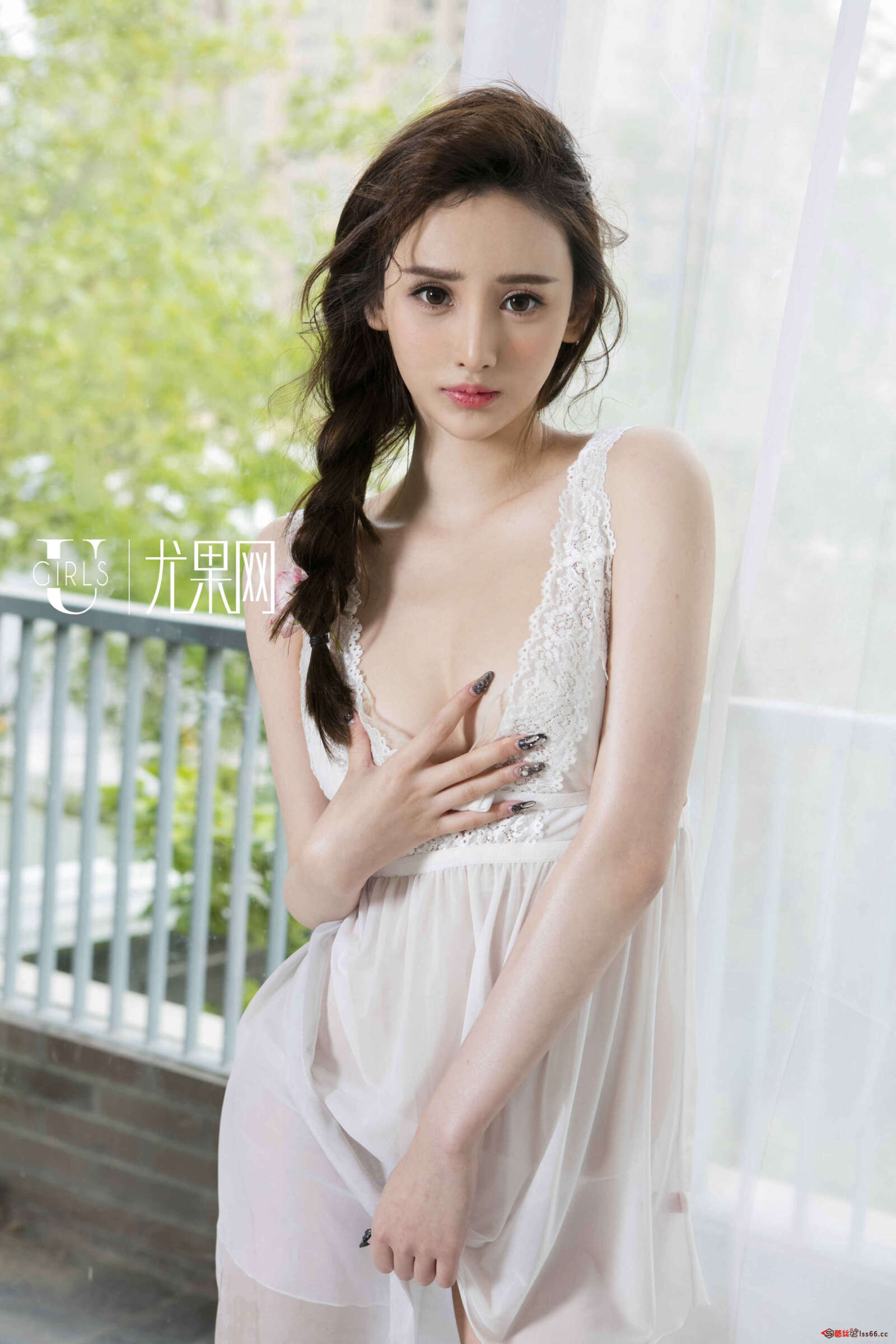 https://www.lss77.com/wp-content/uploads/2019/04/于思琪_0019-1600x2400.jpg