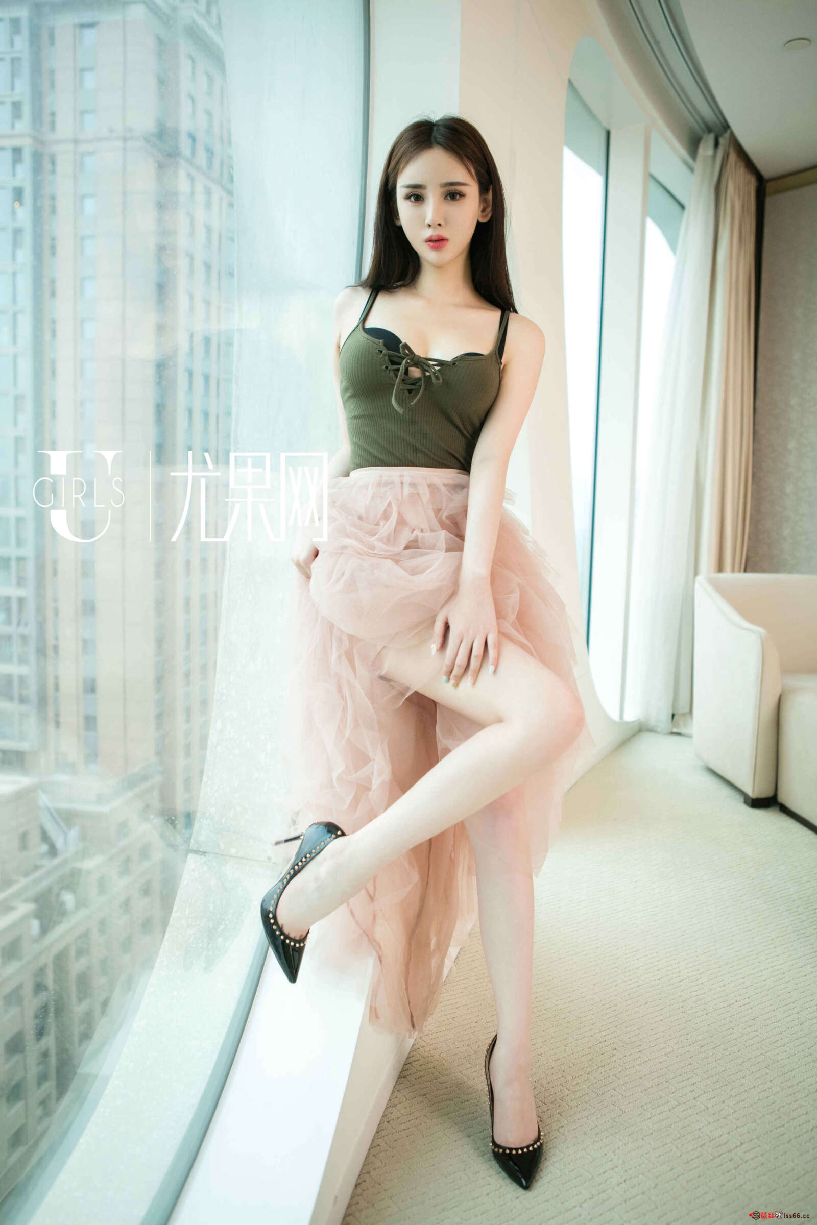 https://www.lss77.com/wp-content/uploads/2019/04/于思琪_007-1600x2400.jpg