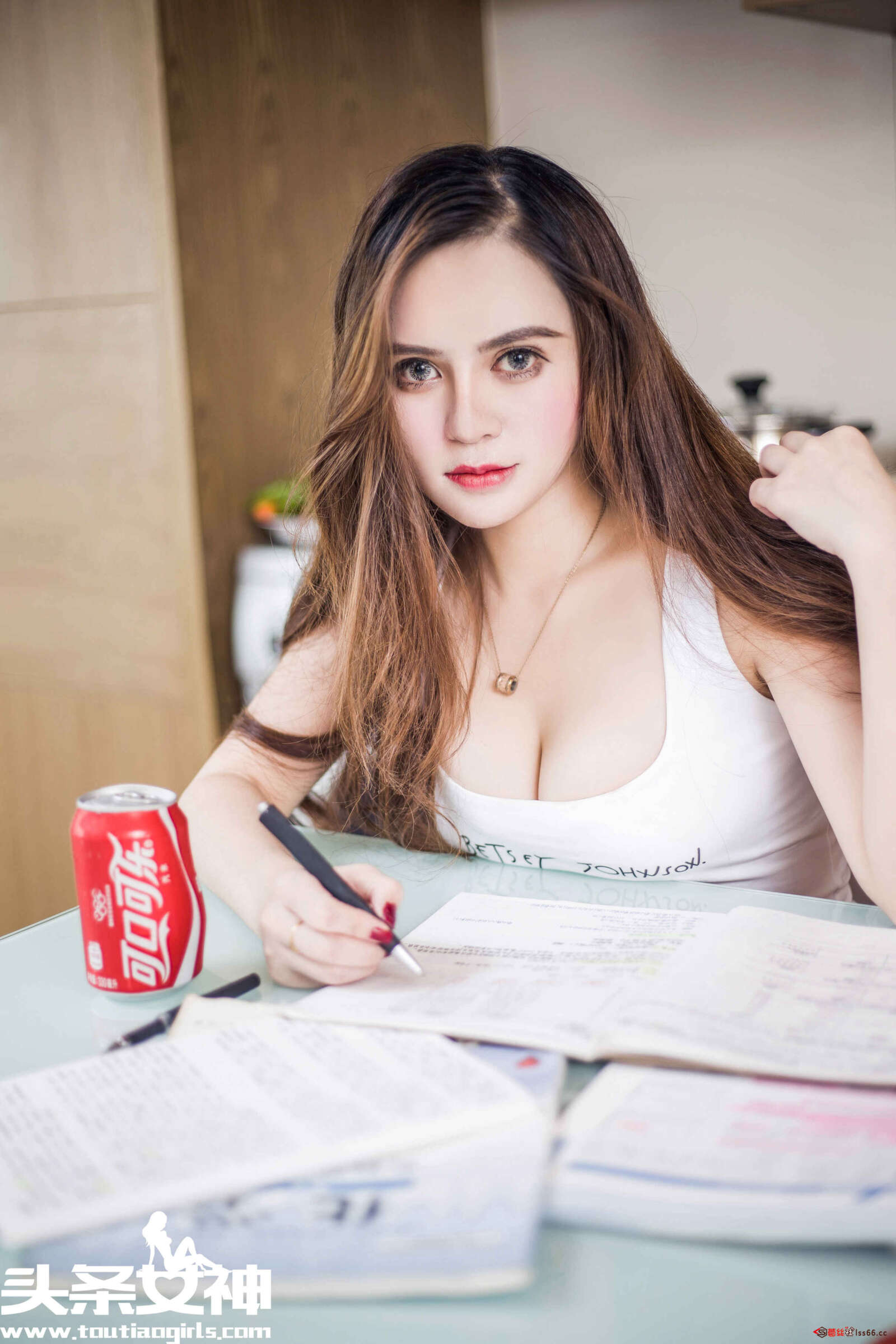 https://www.lss77.com/wp-content/uploads/2019/05/BT5T8780_1-1600x2400.jpg