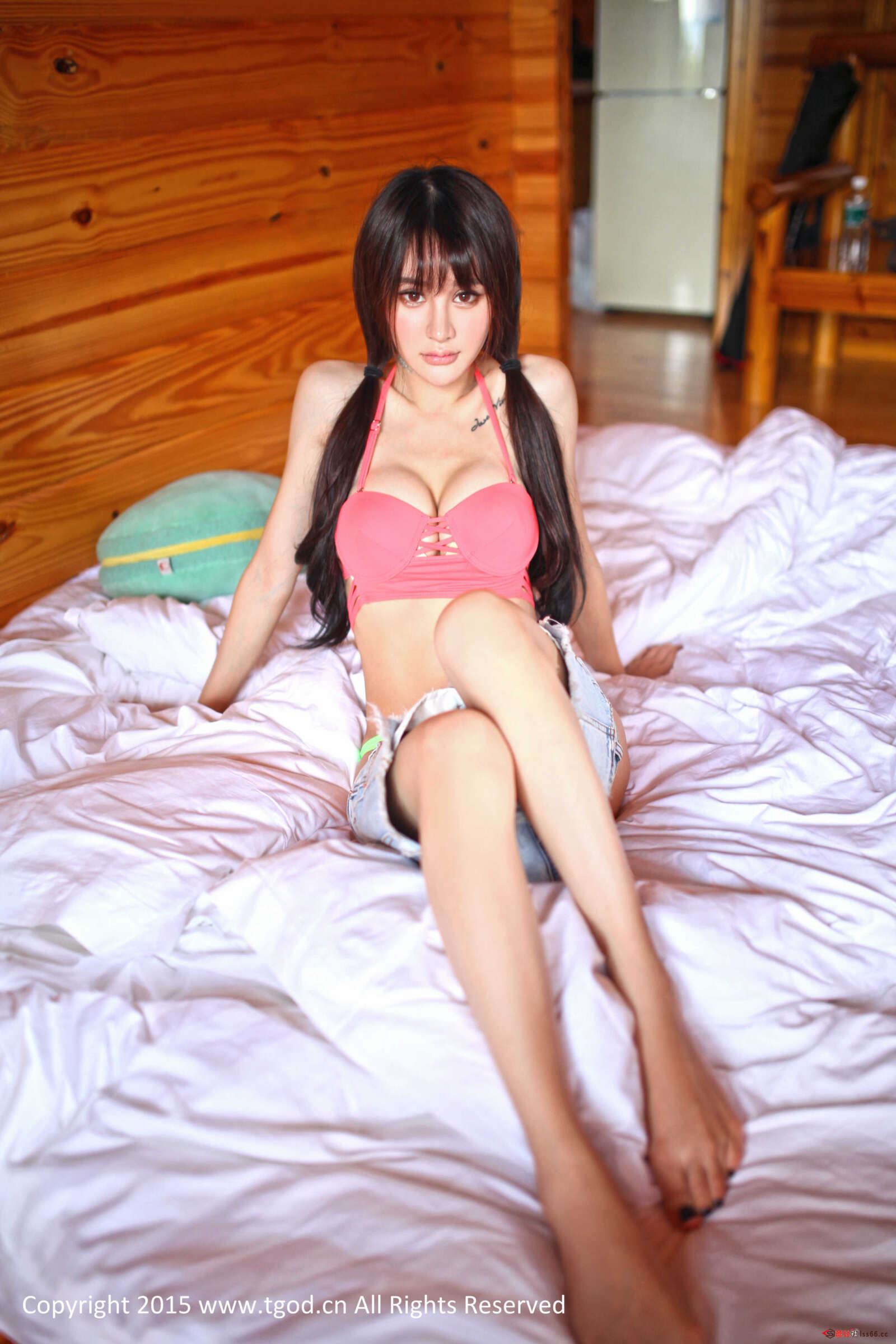 https://www.lss77.com/wp-content/uploads/2019/05/Cheryl青树-16-2-1600x2400.jpg