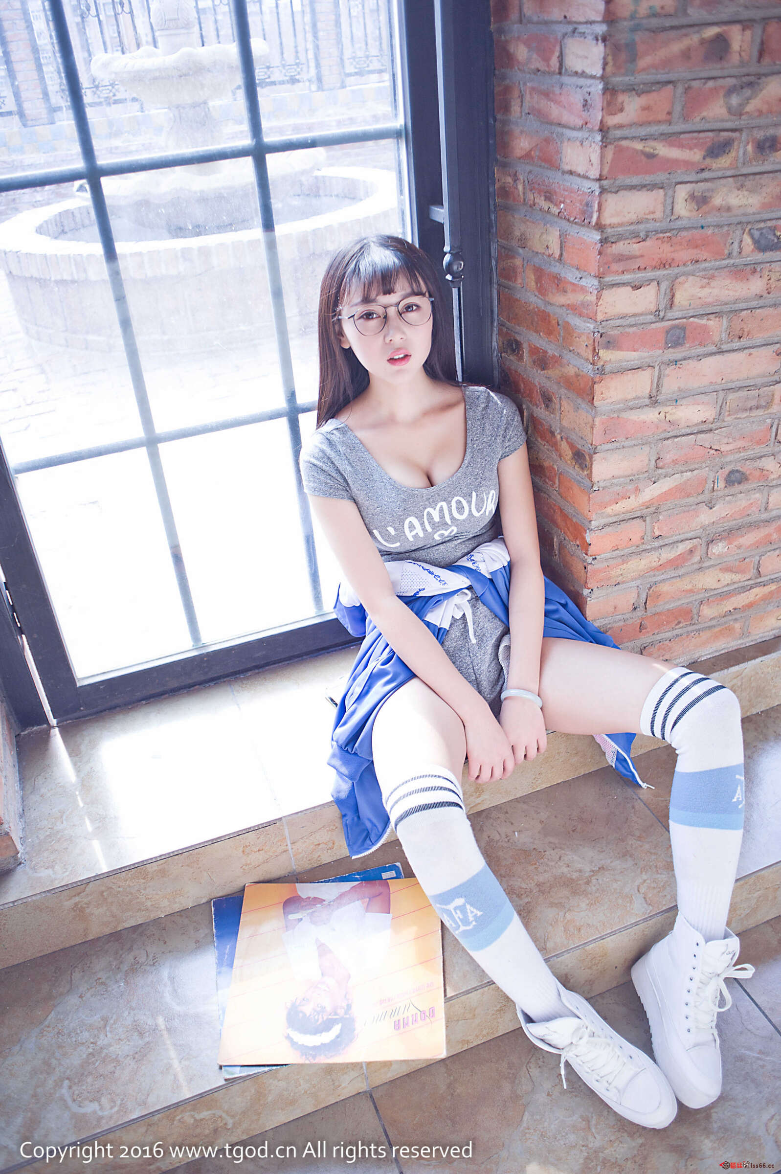 https://www.lss77.com/wp-content/uploads/2019/05/Kitty-56-1597x2400.jpg