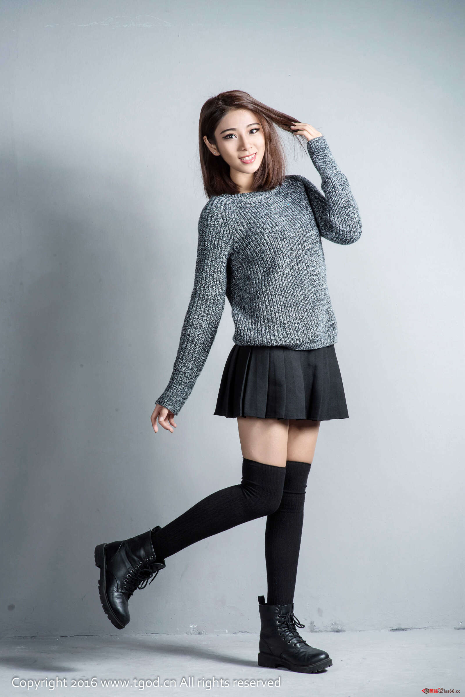 https://www.lss77.com/wp-content/uploads/2019/05/Lee小棠-48-1600x2397.jpg