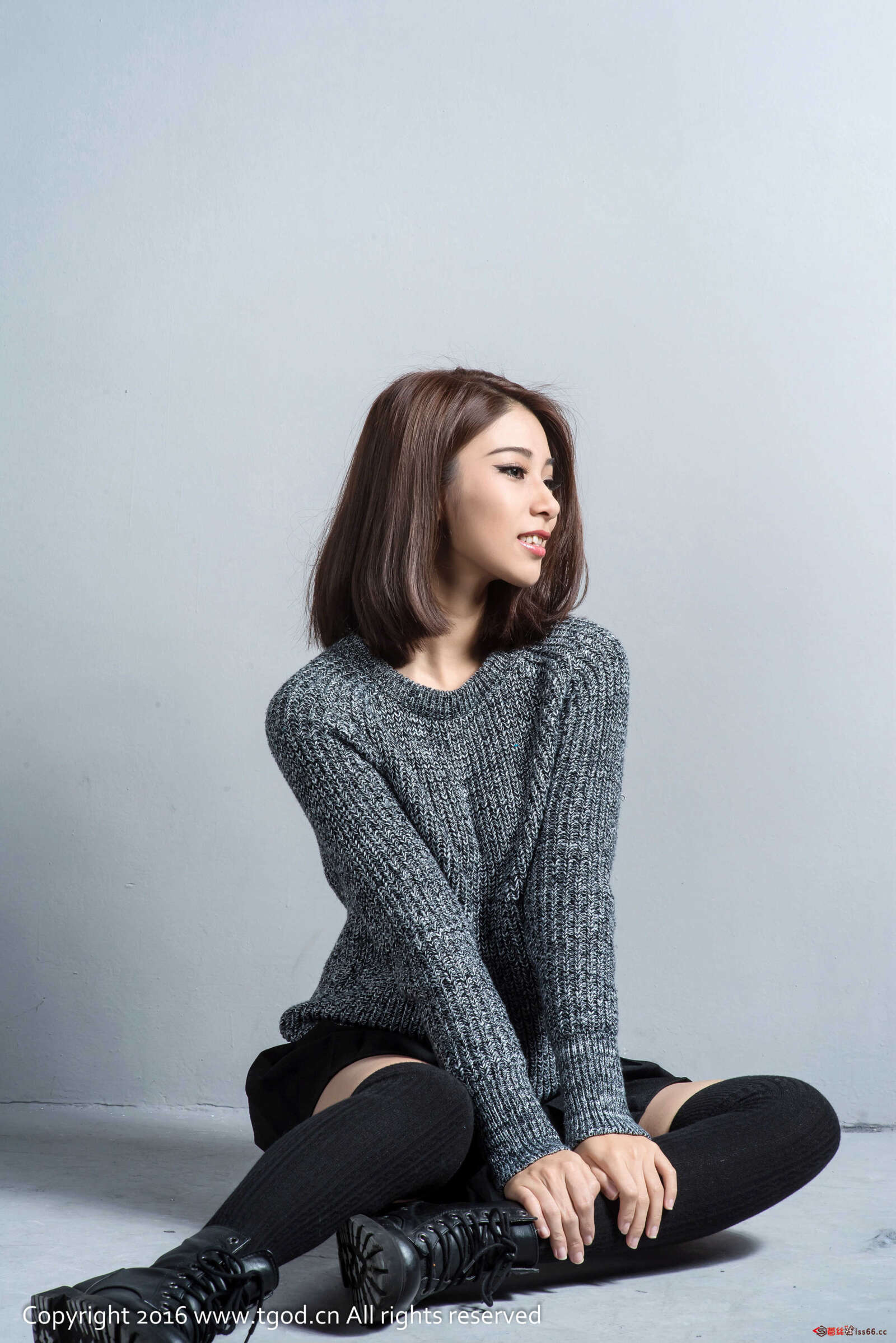 https://www.lss77.com/wp-content/uploads/2019/05/Lee小棠-51-1600x2397.jpg