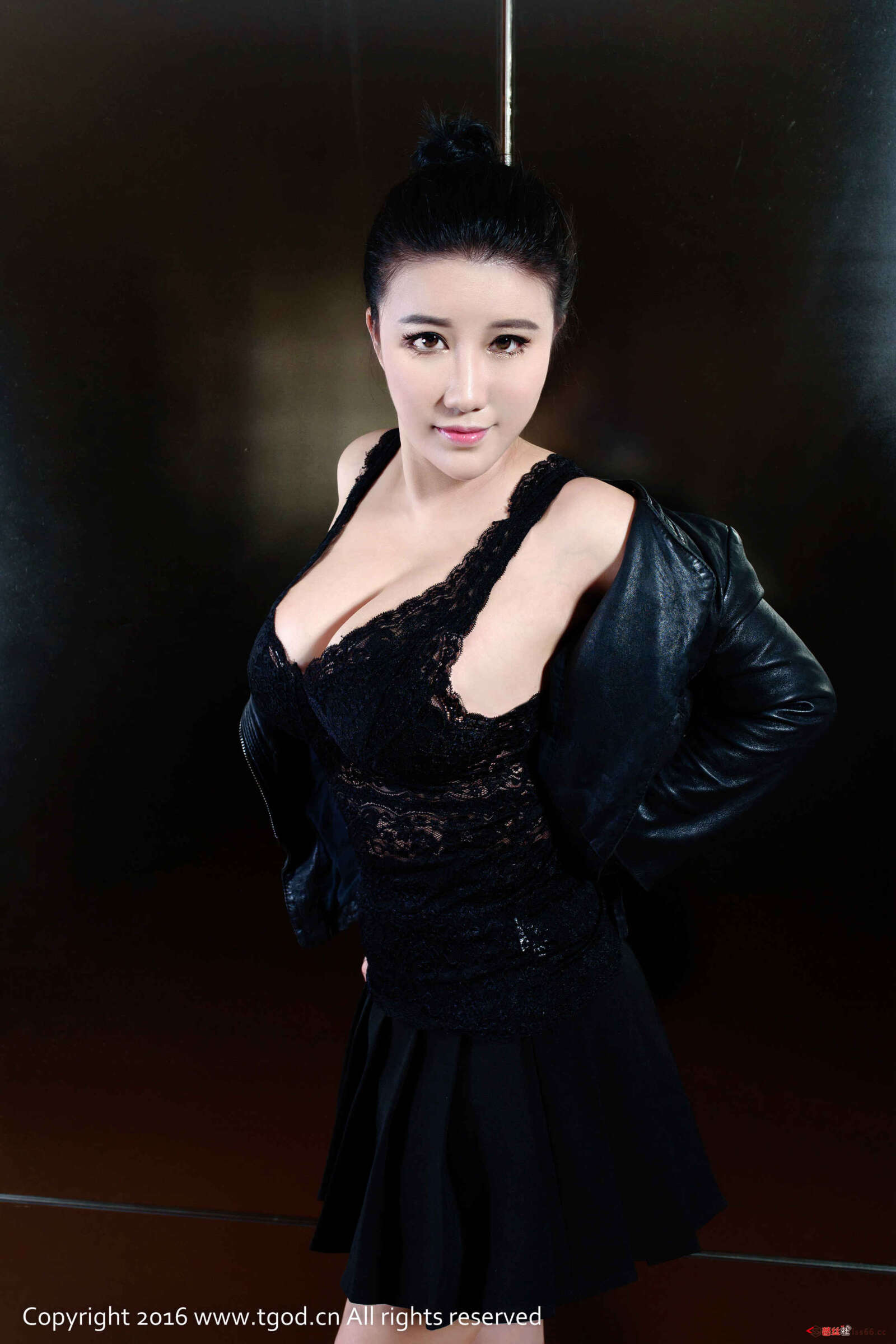 https://www.lss77.com/wp-content/uploads/2019/05/kristalivy-15-1-1600x2400.jpg