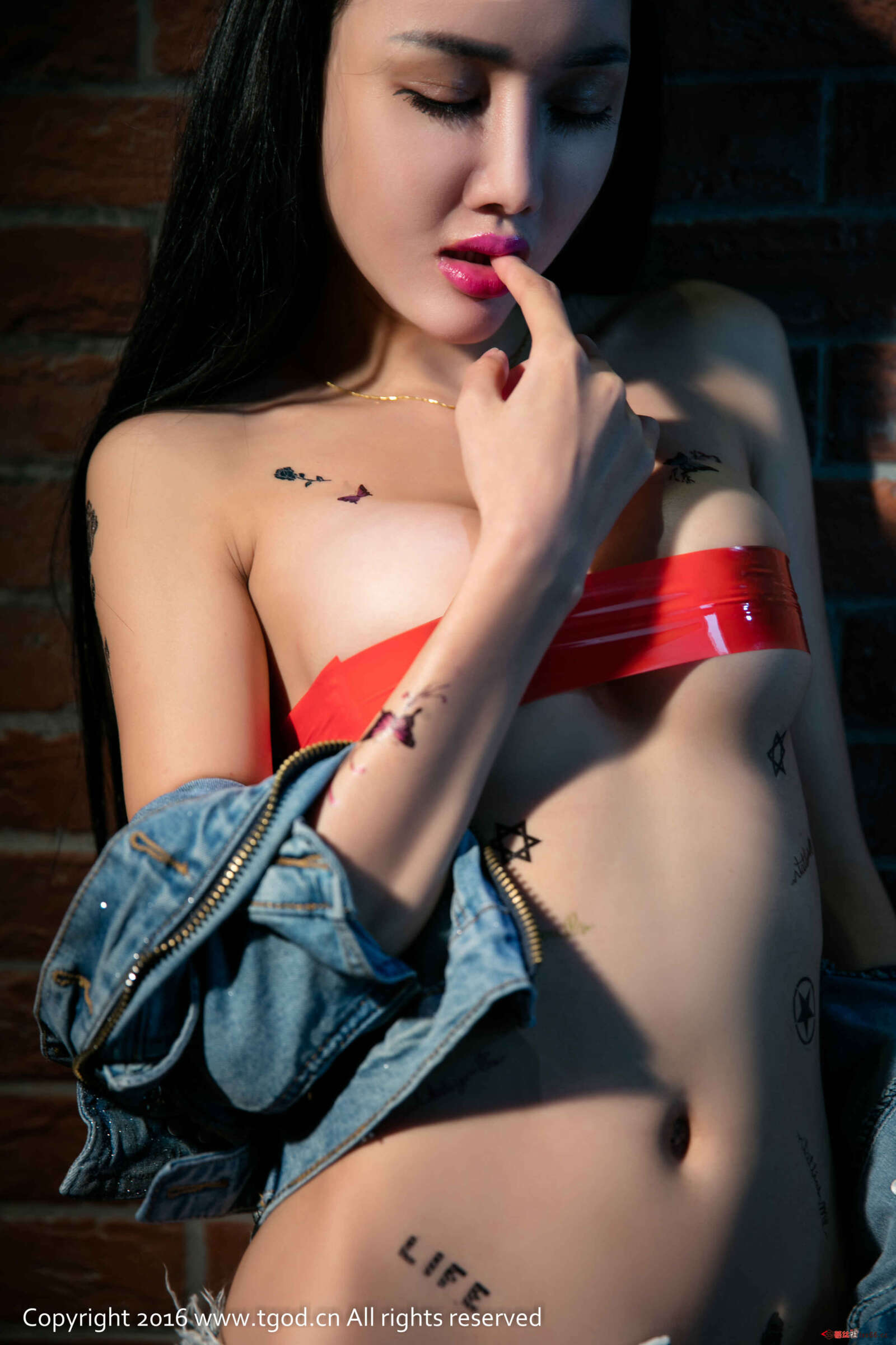 https://www.lss77.com/wp-content/uploads/2019/05/婕西儿jessie-22-1-1600x2400.jpg