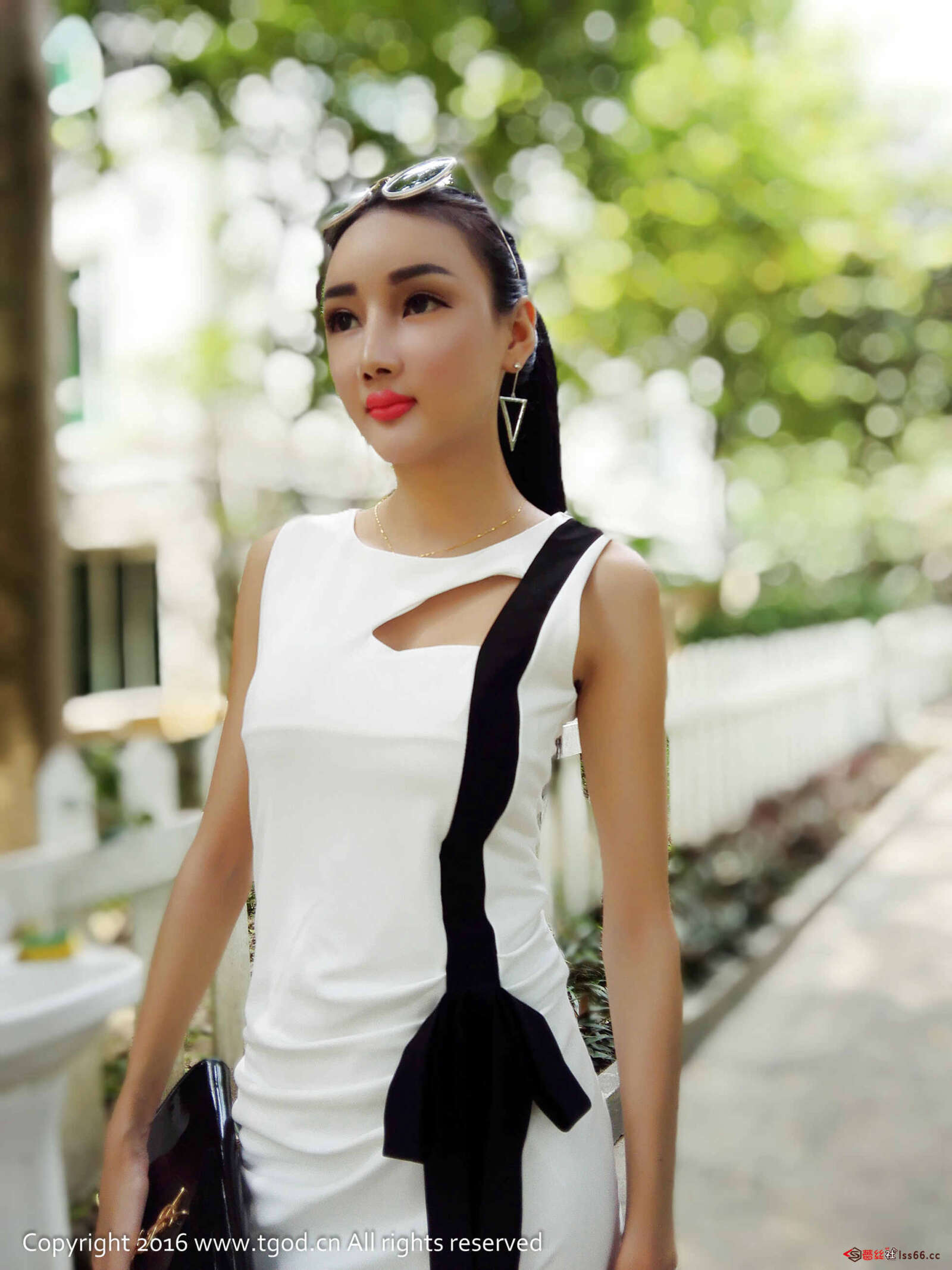 https://www.lss77.com/wp-content/uploads/2019/05/婕西儿jessie-53-1600x2134.jpg