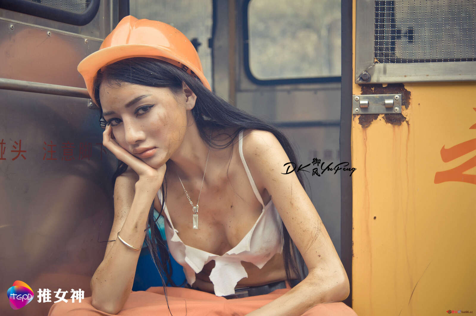 https://www.lss77.com/wp-content/uploads/2019/05/婕西儿·浴火女矿工05-1600x1064.jpg