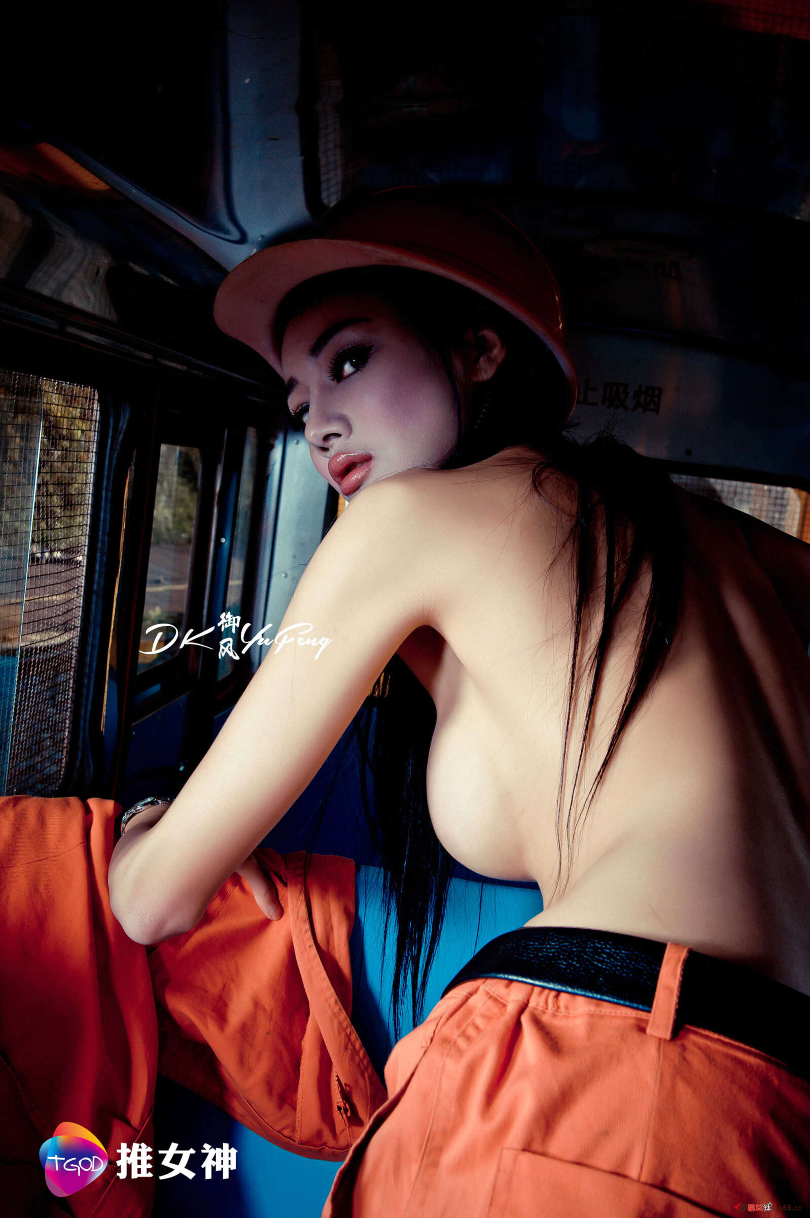https://www.lss77.com/wp-content/uploads/2019/05/婕西儿·浴火女矿工06-1597x2400.jpg