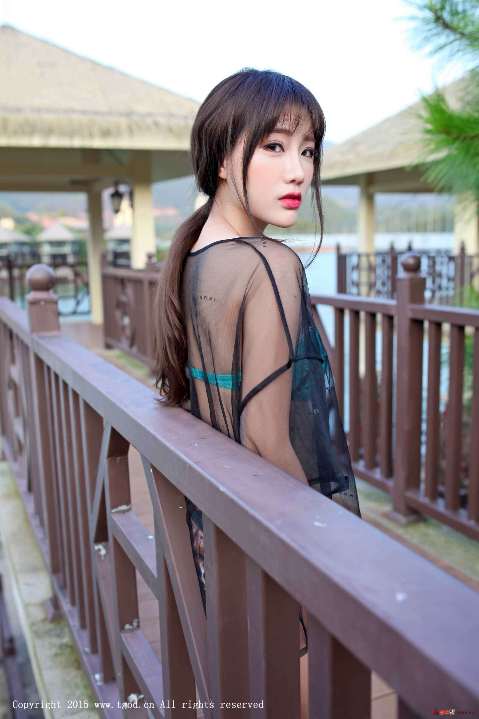 https://www.lss77.com/wp-content/uploads/2019/05/朱若慕-40-1600x2400.jpg