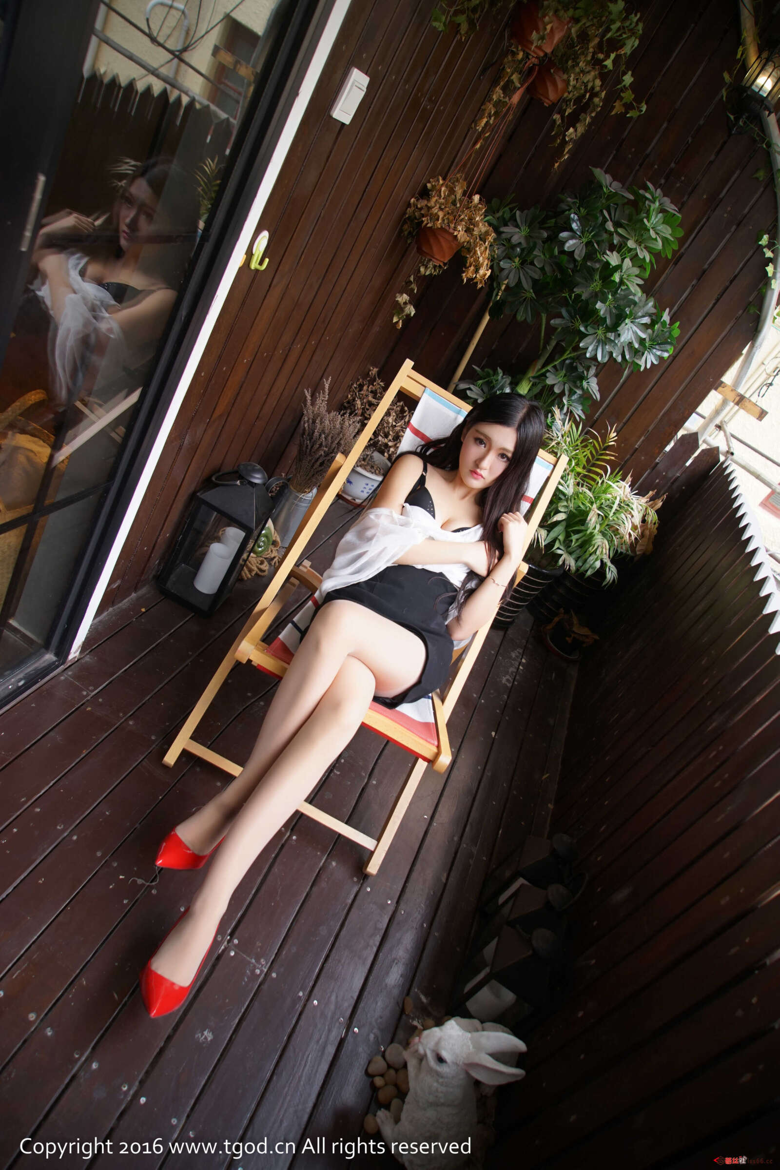 https://www.lss77.com/wp-content/uploads/2019/05/沈梦瑶_G_cat-11-1600x2400.jpg