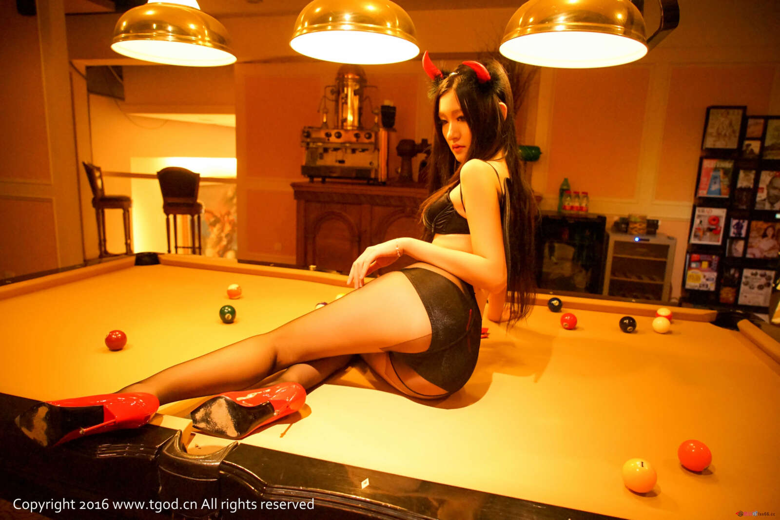 https://www.lss77.com/wp-content/uploads/2019/05/沈梦瑶_G_cat-39-1-1600x1067.jpg