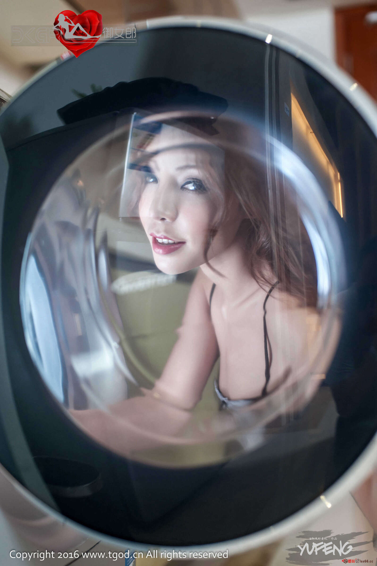 https://www.lss77.com/wp-content/uploads/2019/05/谭晓彤Elise-17-1597x2400.jpg
