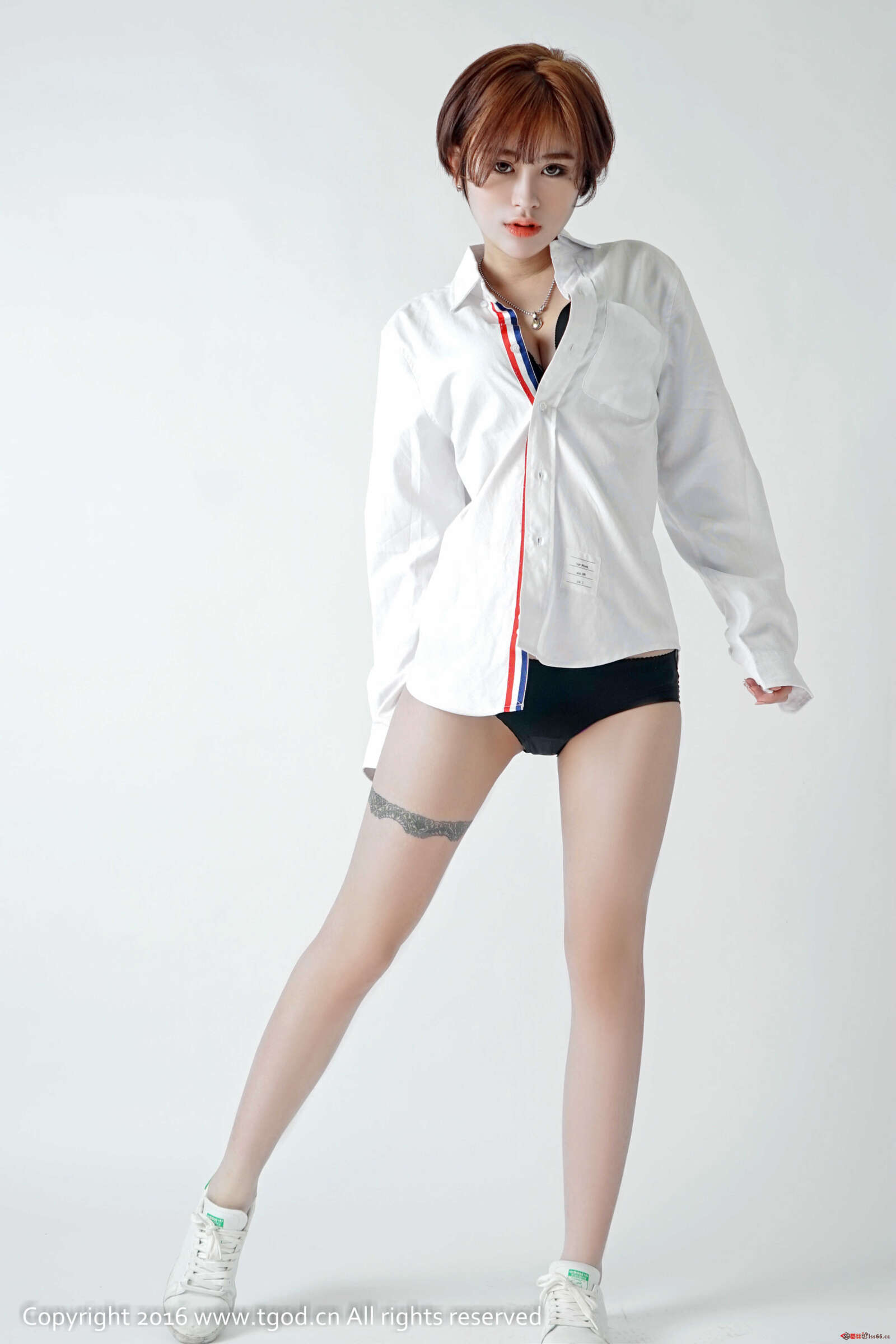 https://www.lss77.com/wp-content/uploads/2019/05/赵亚男-14-1600x2400.jpg