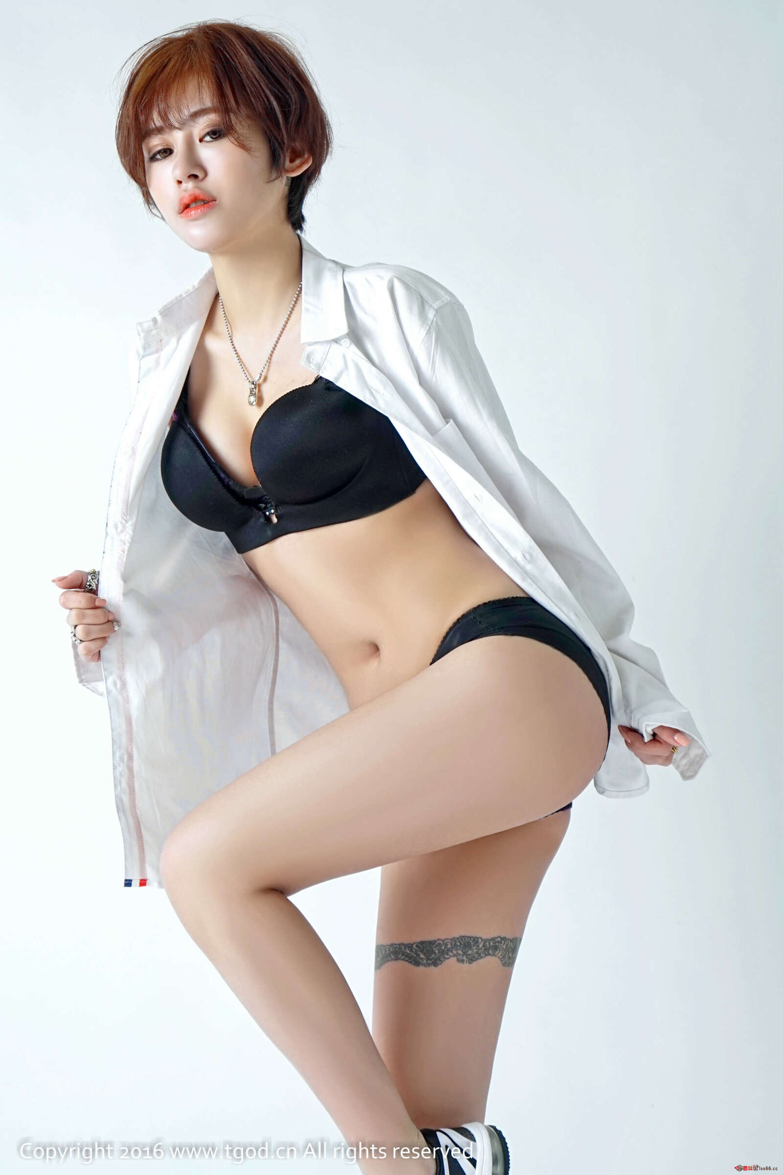 https://www.lss77.com/wp-content/uploads/2019/05/赵亚男-30-1600x2400.jpg