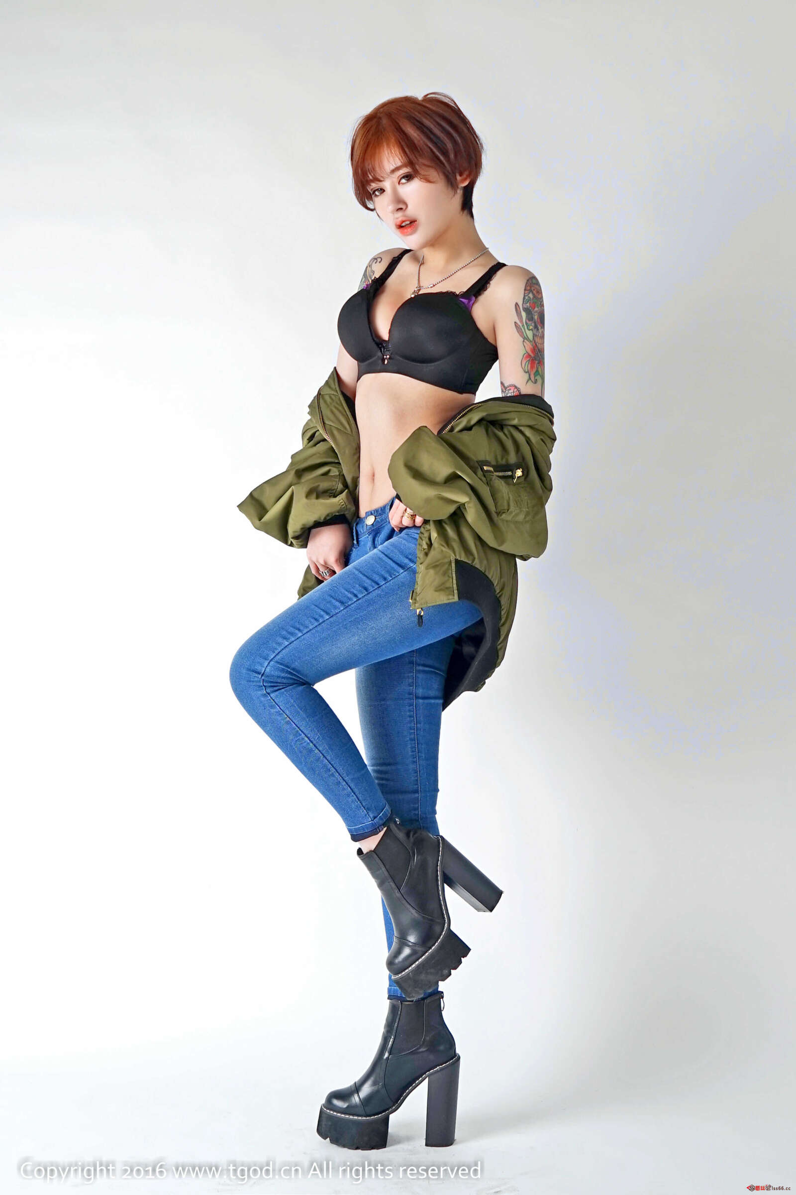 https://www.lss77.com/wp-content/uploads/2019/05/赵亚男-38-1600x2400.jpg