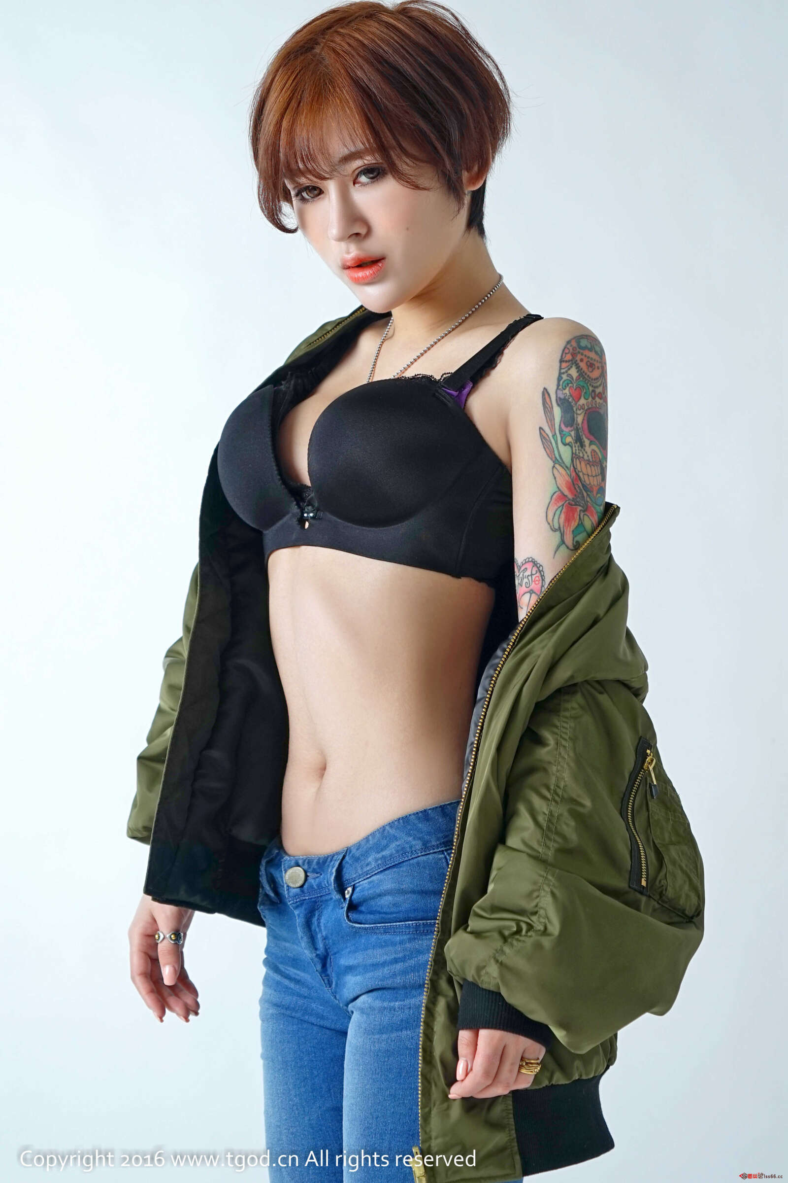 https://www.lss77.com/wp-content/uploads/2019/05/赵亚男-40-1600x2400.jpg