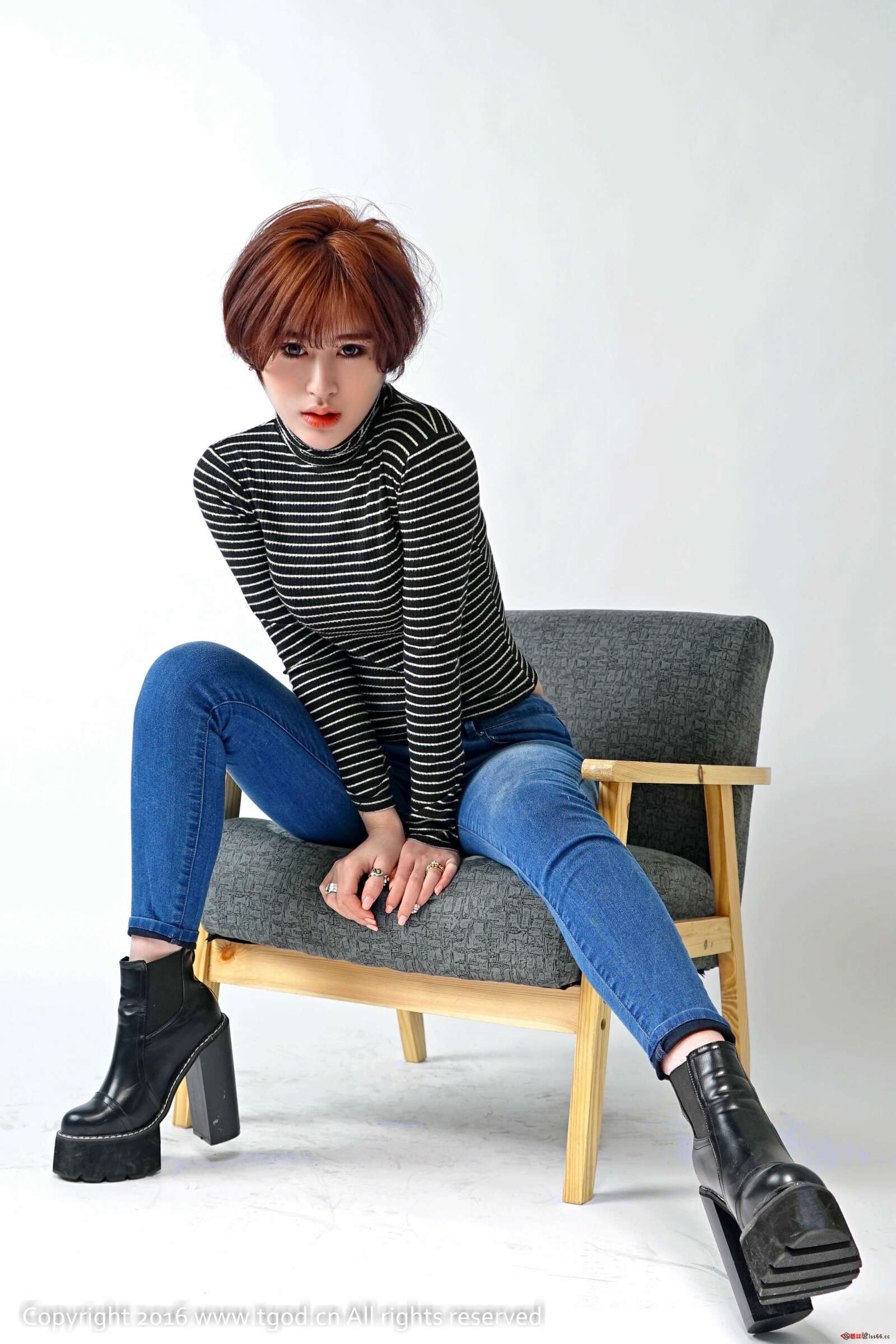 https://www.lss77.com/wp-content/uploads/2019/05/赵亚男-47-1600x2400.jpg