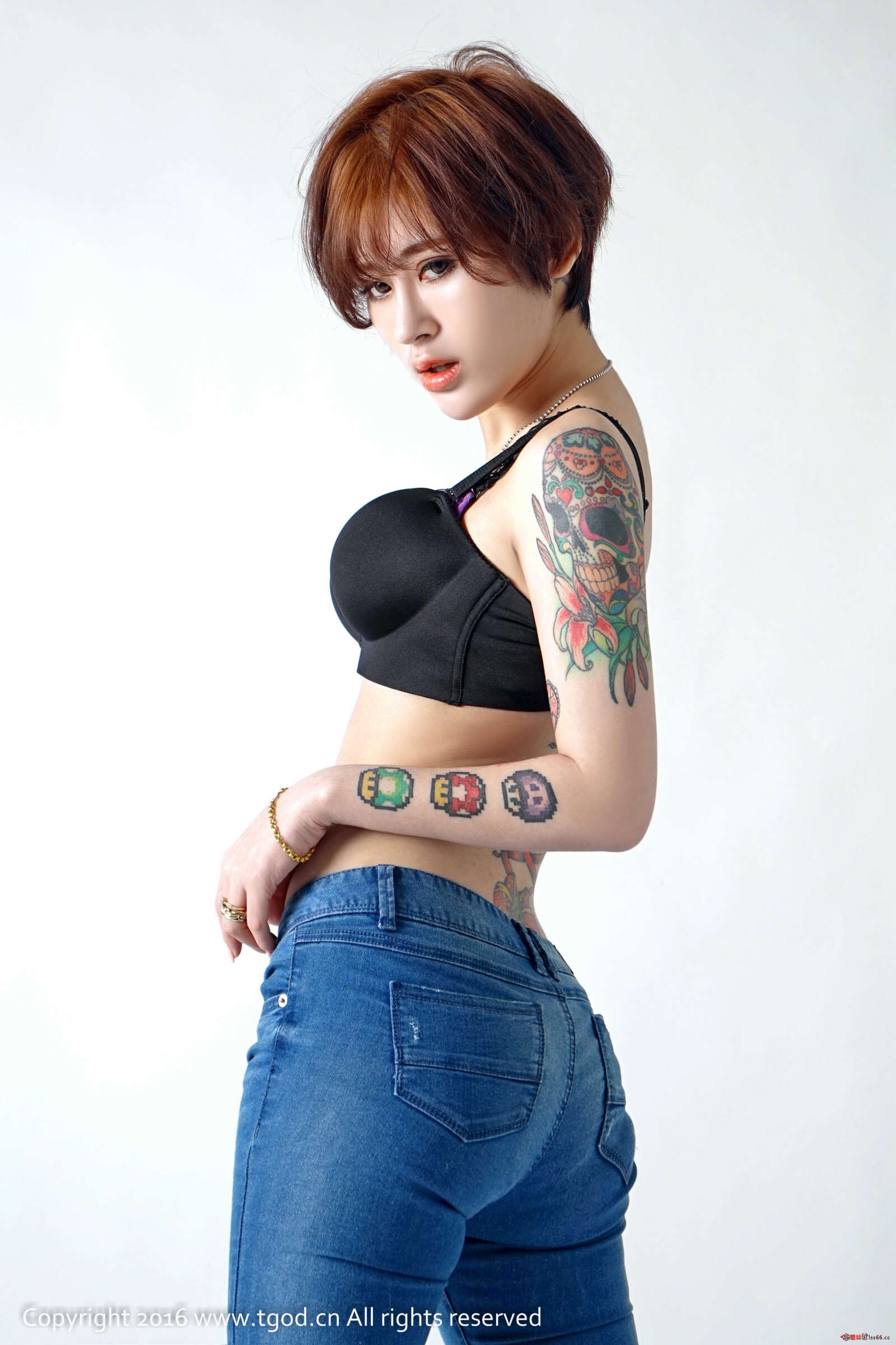 https://www.lss77.com/wp-content/uploads/2019/05/赵亚男-68-1600x2400.jpg