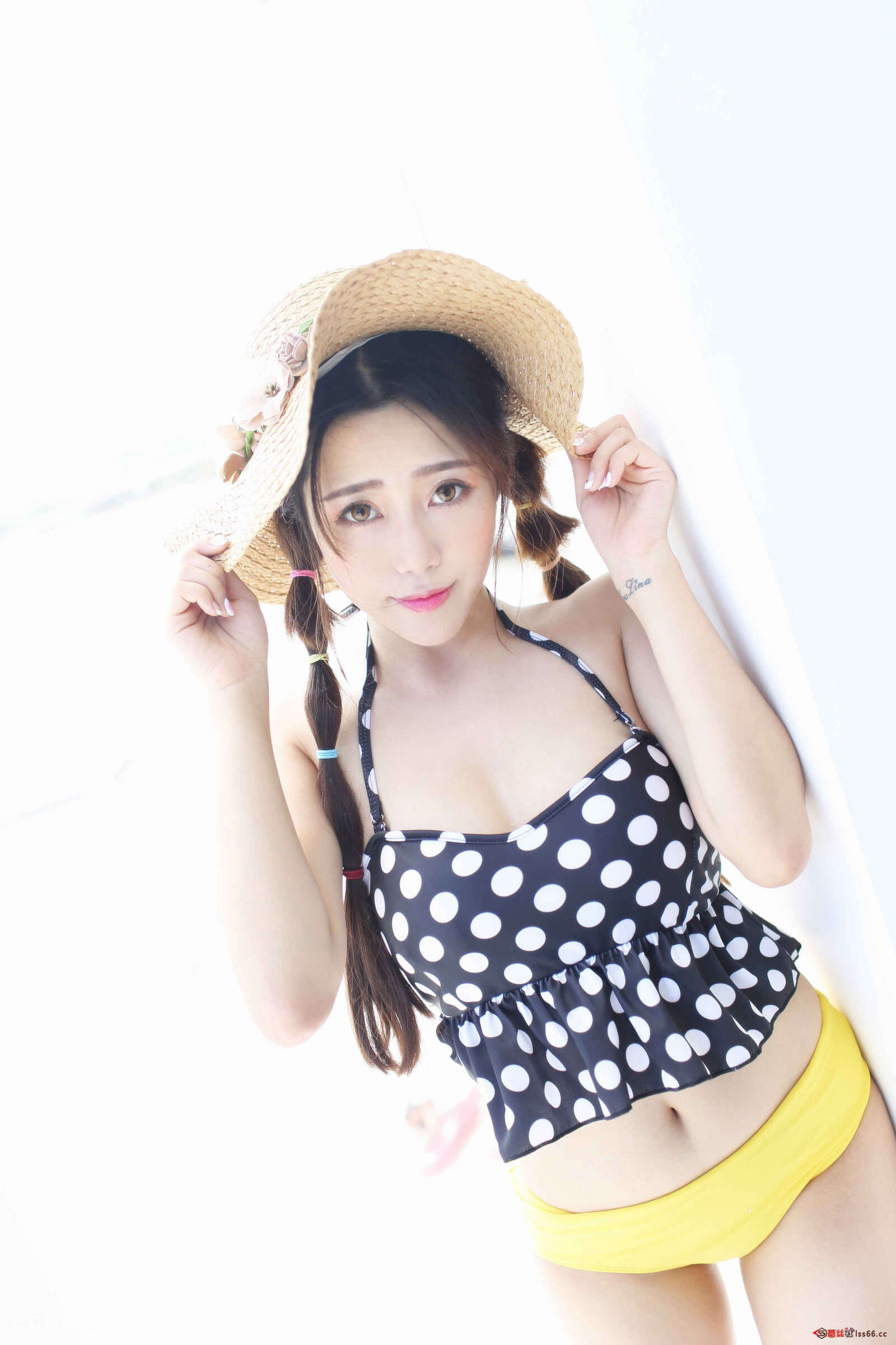 https://www.lss77.com/wp-content/uploads/2019/11/0006-35-1600x2400.jpg