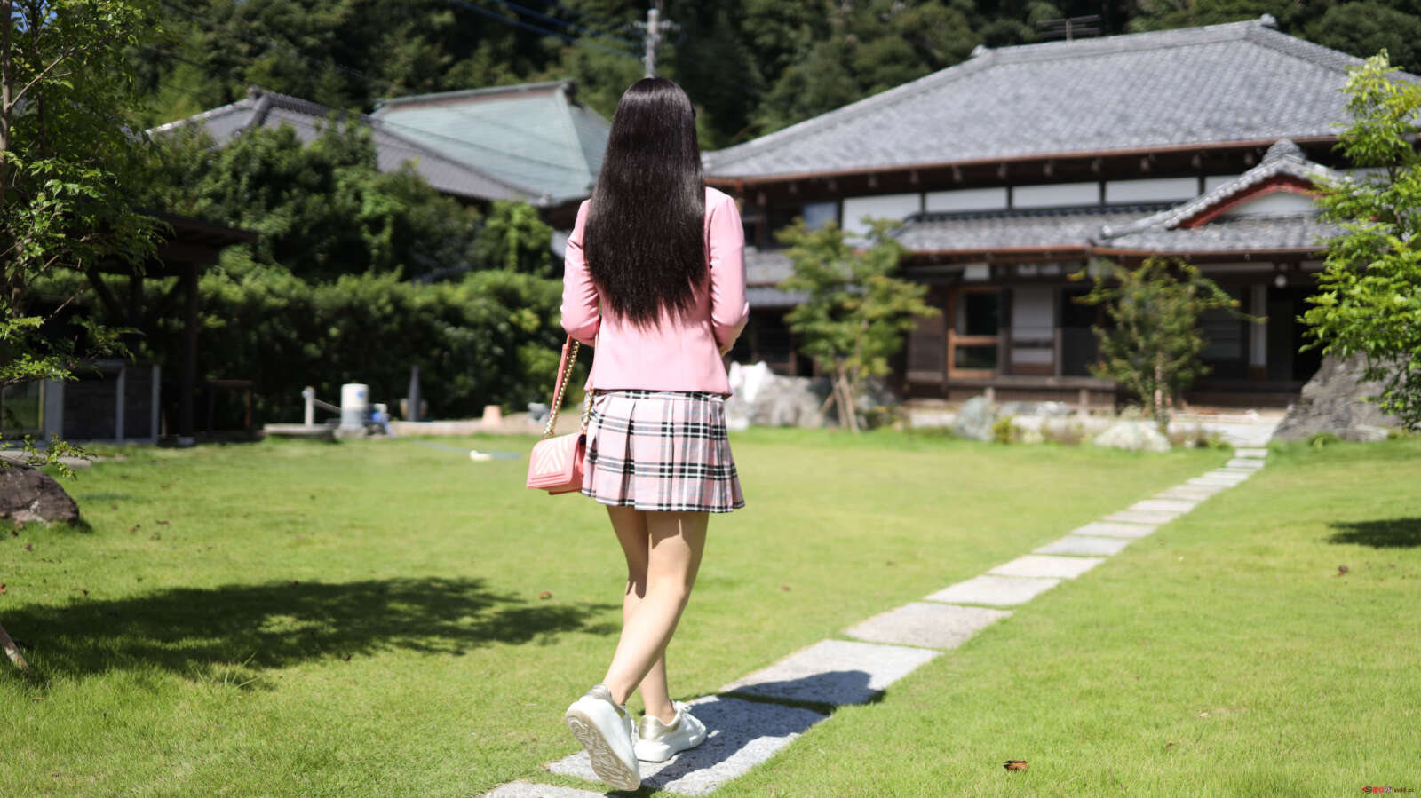 https://www.lss77.com/wp-content/uploads/2019/12/0048-188-1600x899.jpg