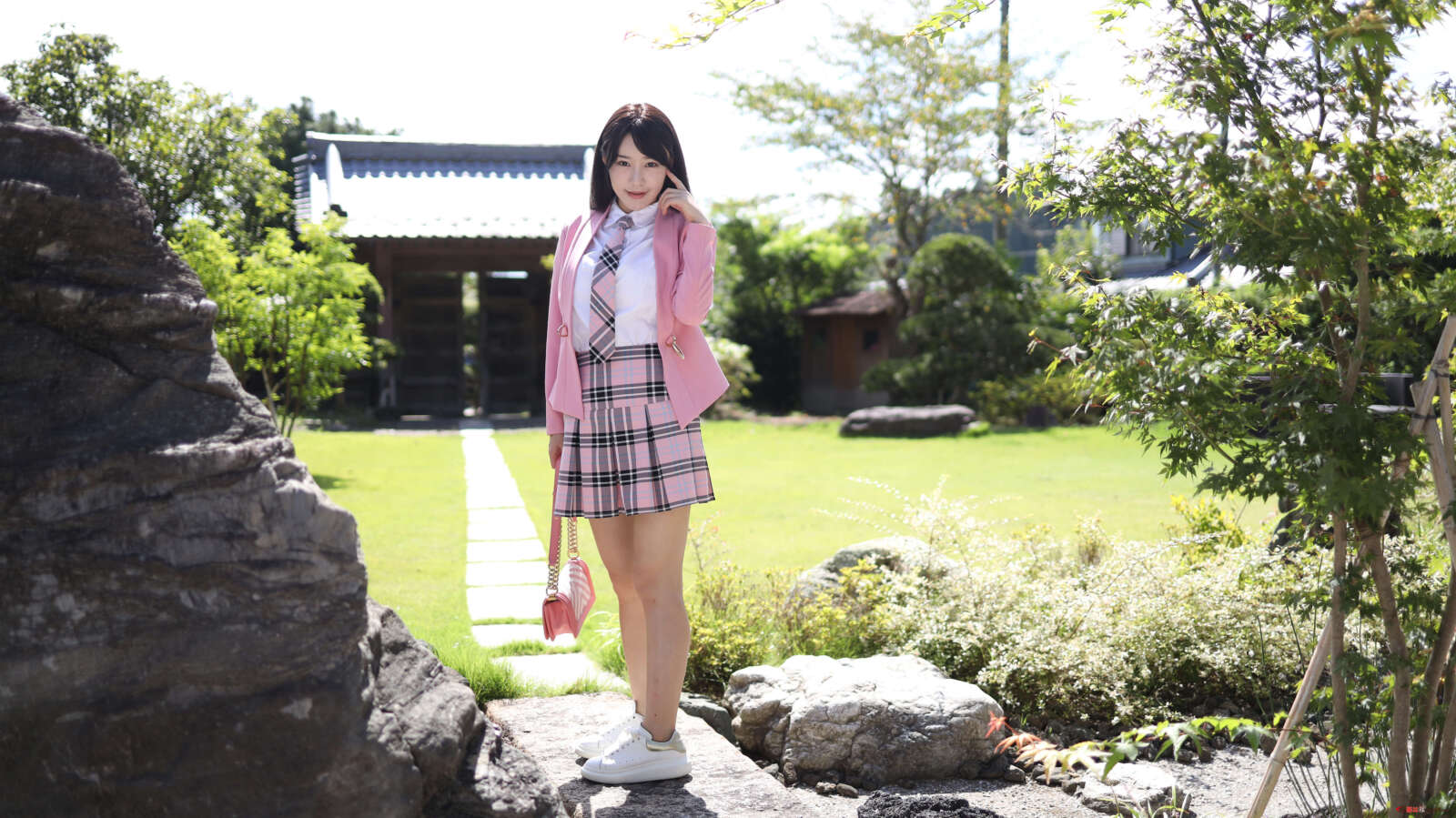 https://www.lss77.com/wp-content/uploads/2019/12/0051-157-1600x899.jpg
