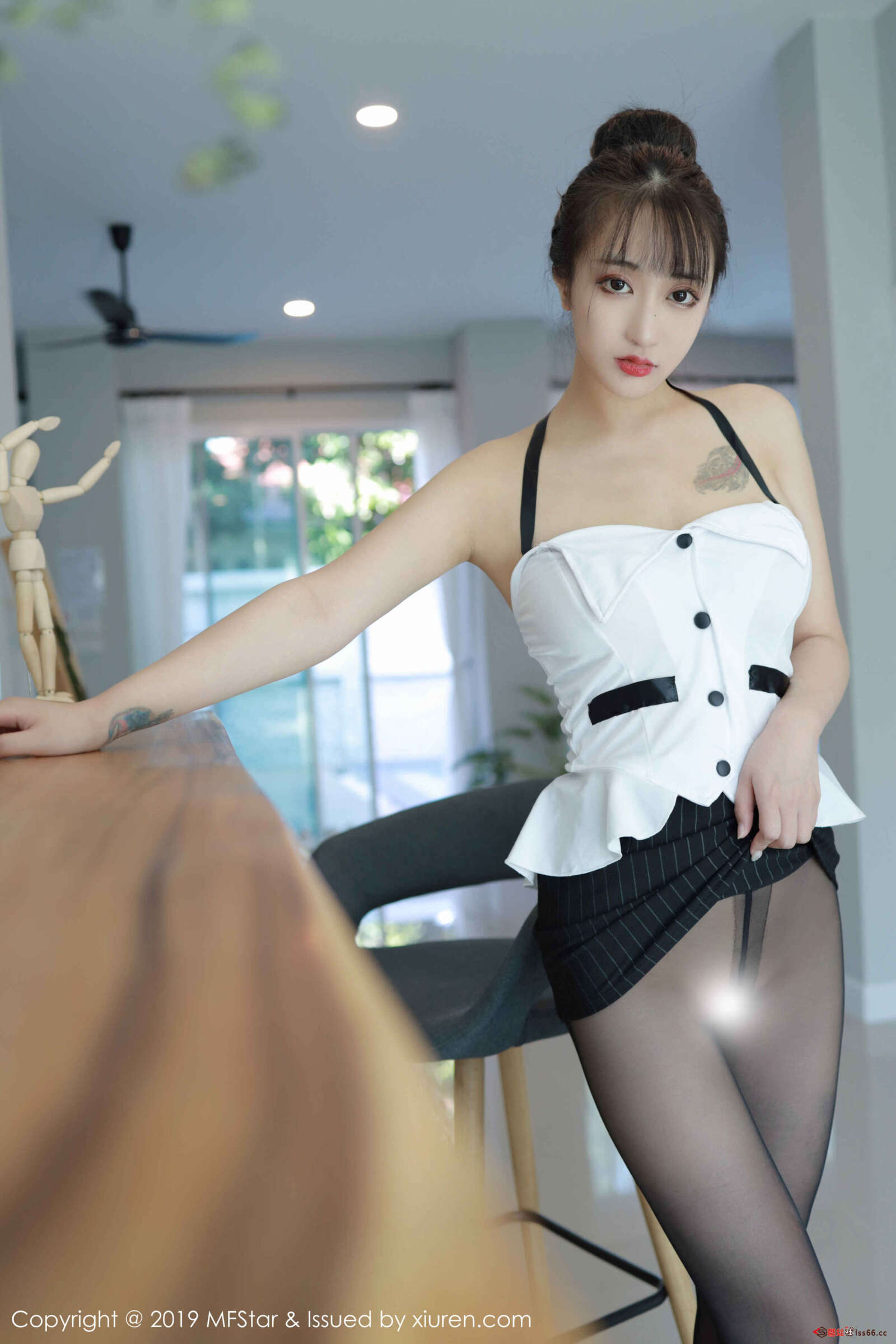 https://www.lss77.com/wp-content/uploads/2020/01/0050-33-1600x2400.jpg