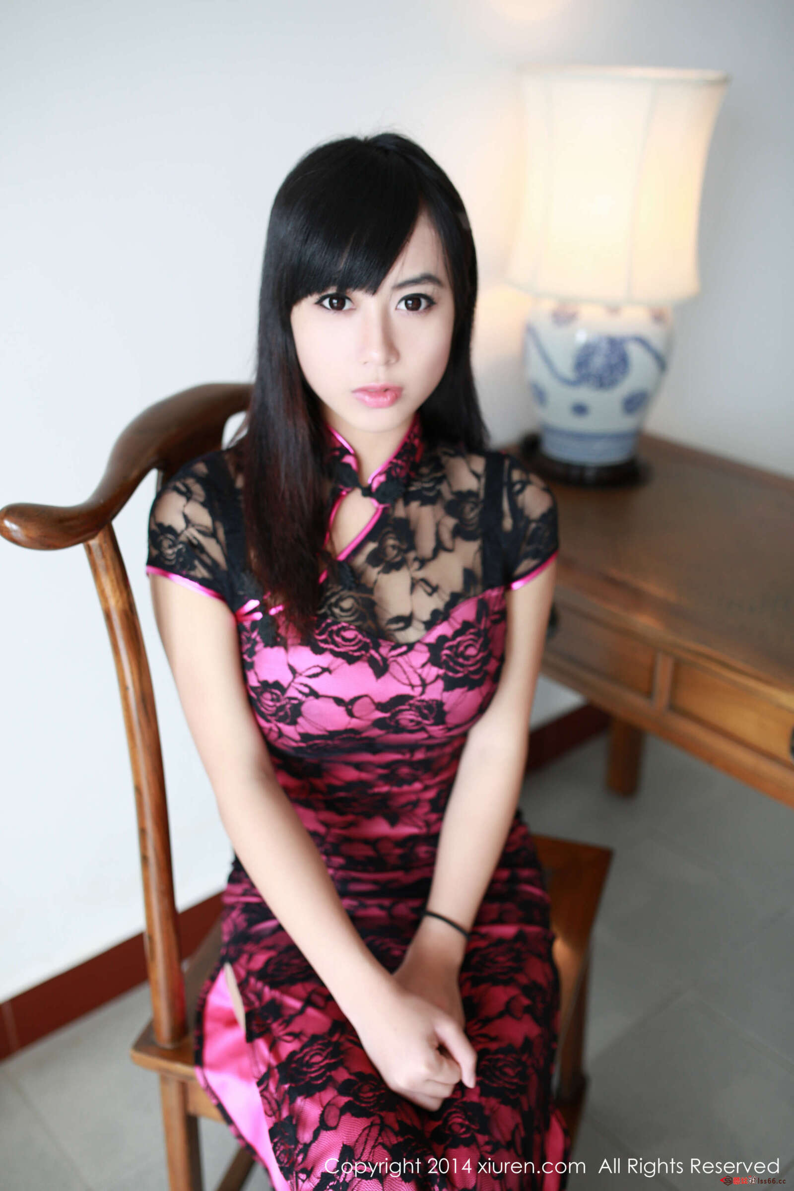 https://www.lss77.com/wp-content/uploads/2020/03/0072_christine-1600x2400.jpg