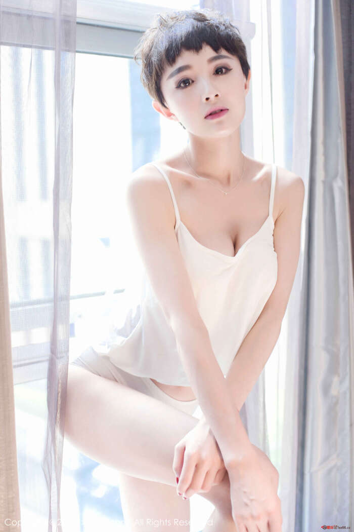[XIUREN秀人网]2016.09.20 NO.600 baby_kiki [76P-220M]