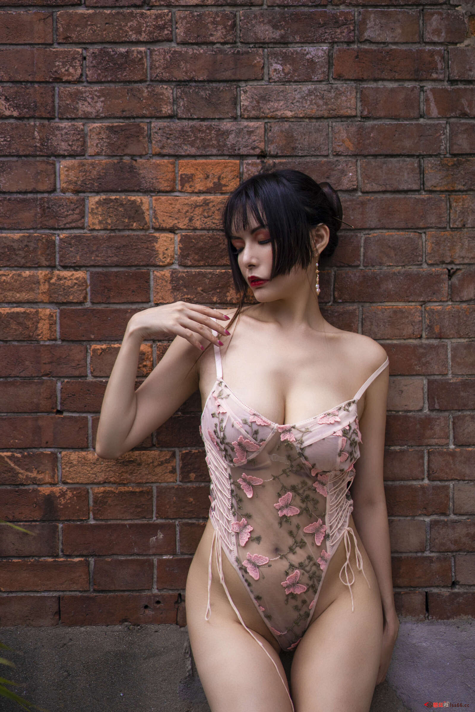 https://www.lss77.com/wp-content/uploads/2020/10/lss-46-44-1600x2400.jpg