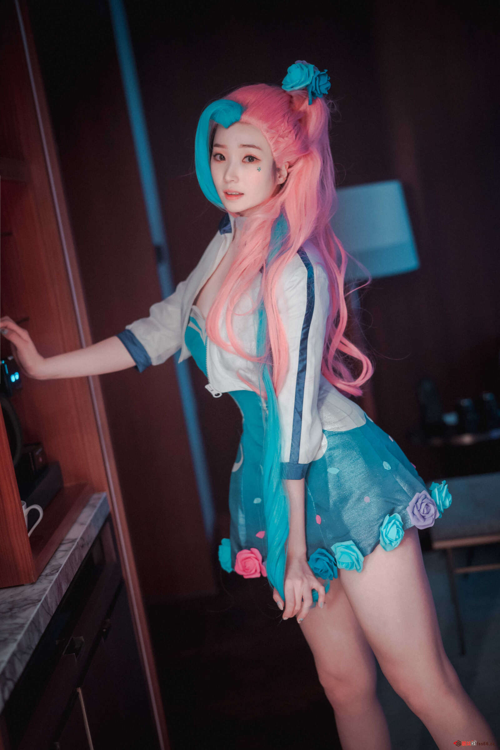 https://www.lss77.com/wp-content/uploads/2020/11/lss-39-44-1600x2400.jpg