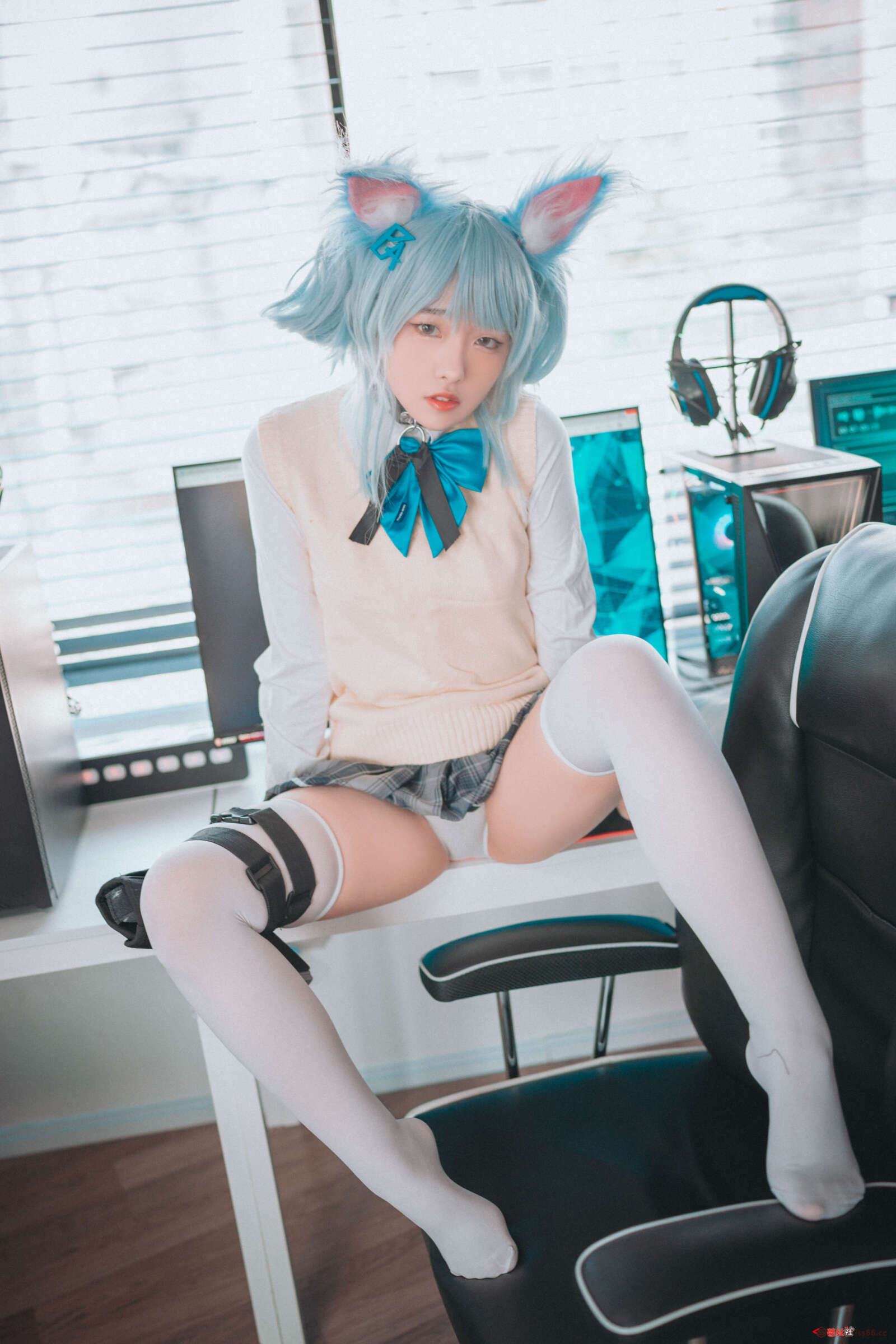 https://www.lss77.com/wp-content/uploads/2020/11/lss-74-4-1600x2400.jpg