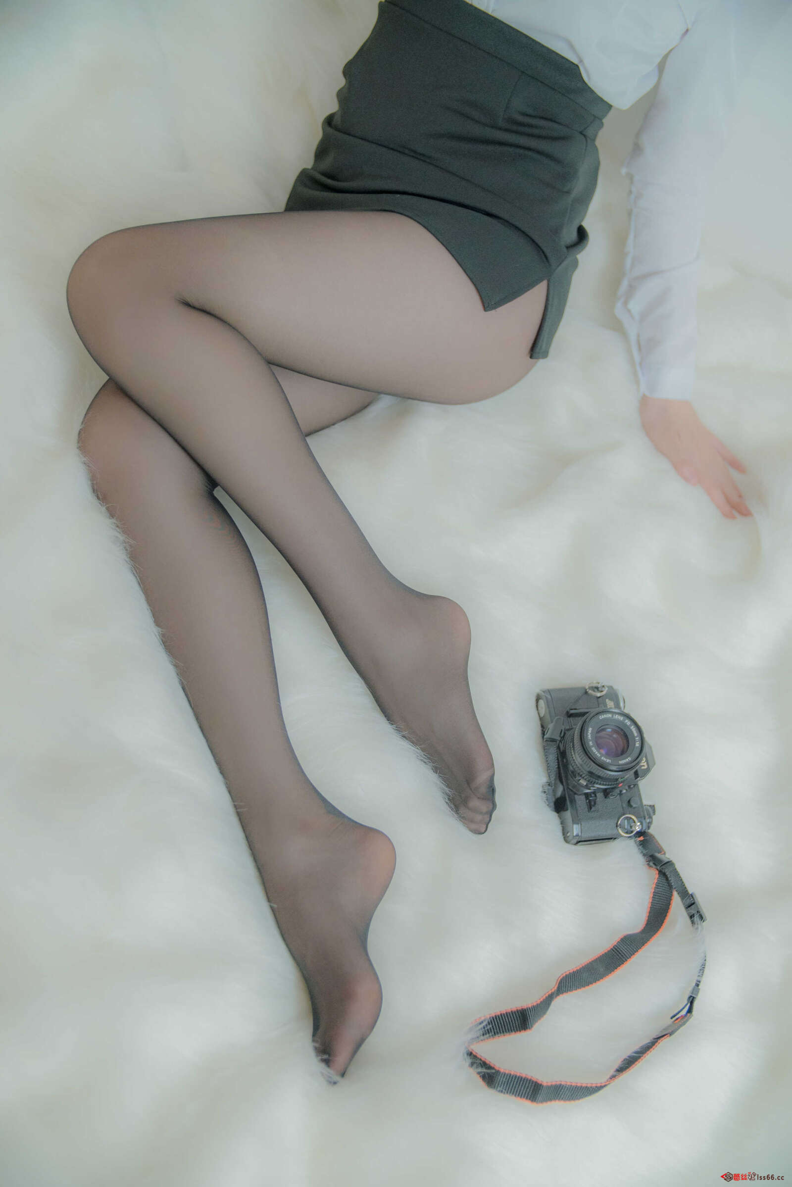 https://www.lss77.com/wp-content/uploads/2020/12/3-2-1600x2398.jpg