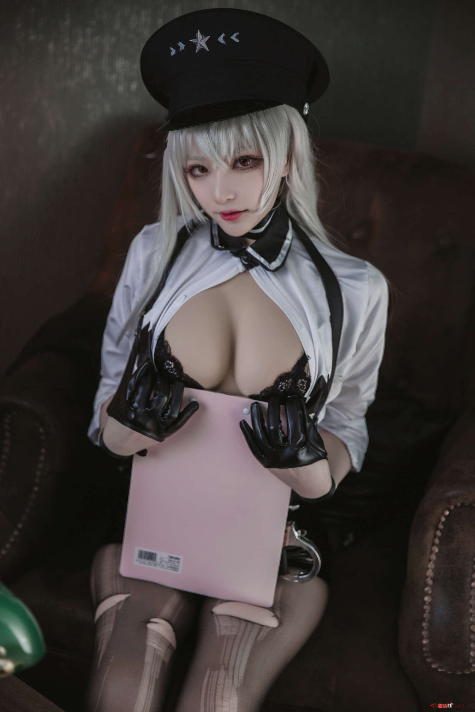 https://www.lss77.com/wp-content/uploads/2020/12/lss-26-83-1600x2400.jpg