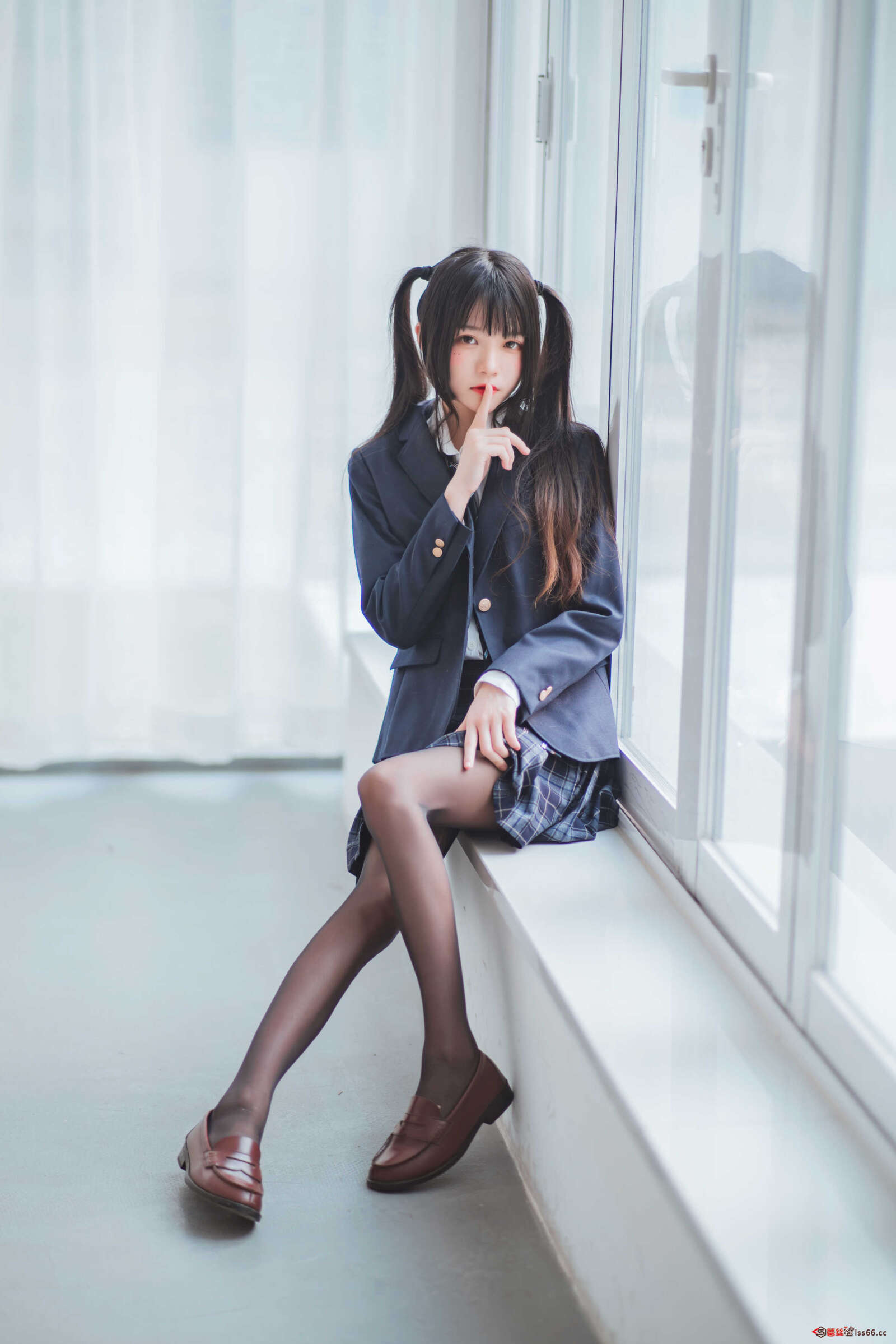 https://www.lss77.com/wp-content/uploads/2020/12/lss-32-16-1600x2398.jpg
