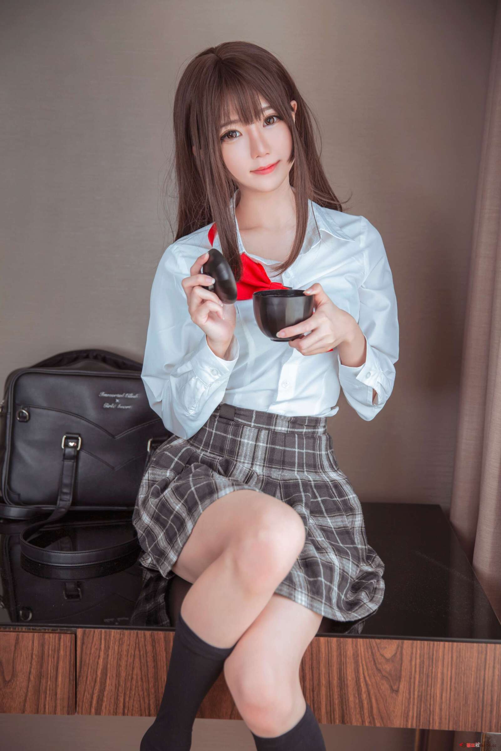 https://www.lss77.com/wp-content/uploads/2020/12/r-15-2-1600x2400.jpg