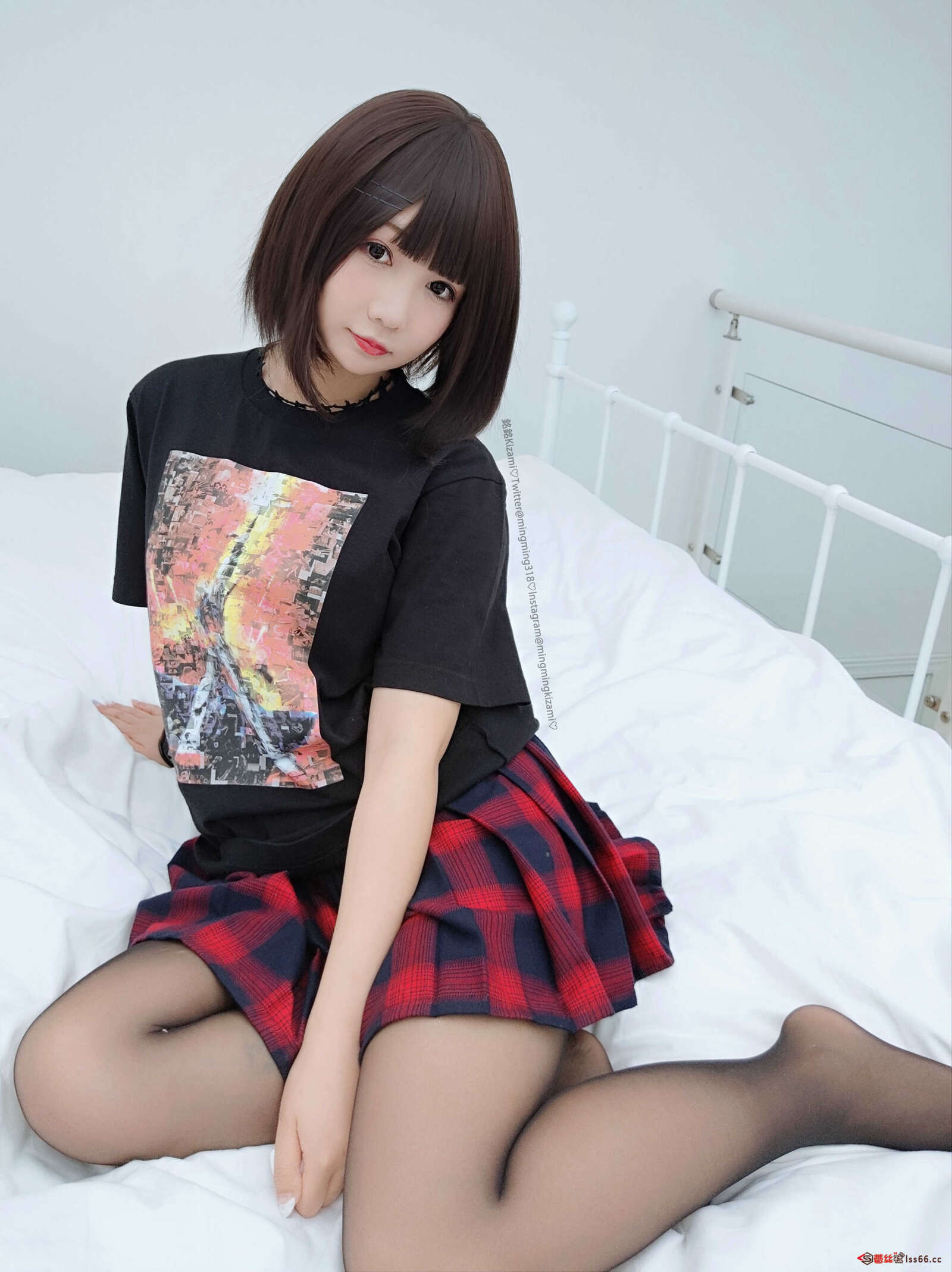 https://www.lss77.com/wp-content/uploads/2021/01/Kizami自撮りvol8-32-1600x2138.jpg