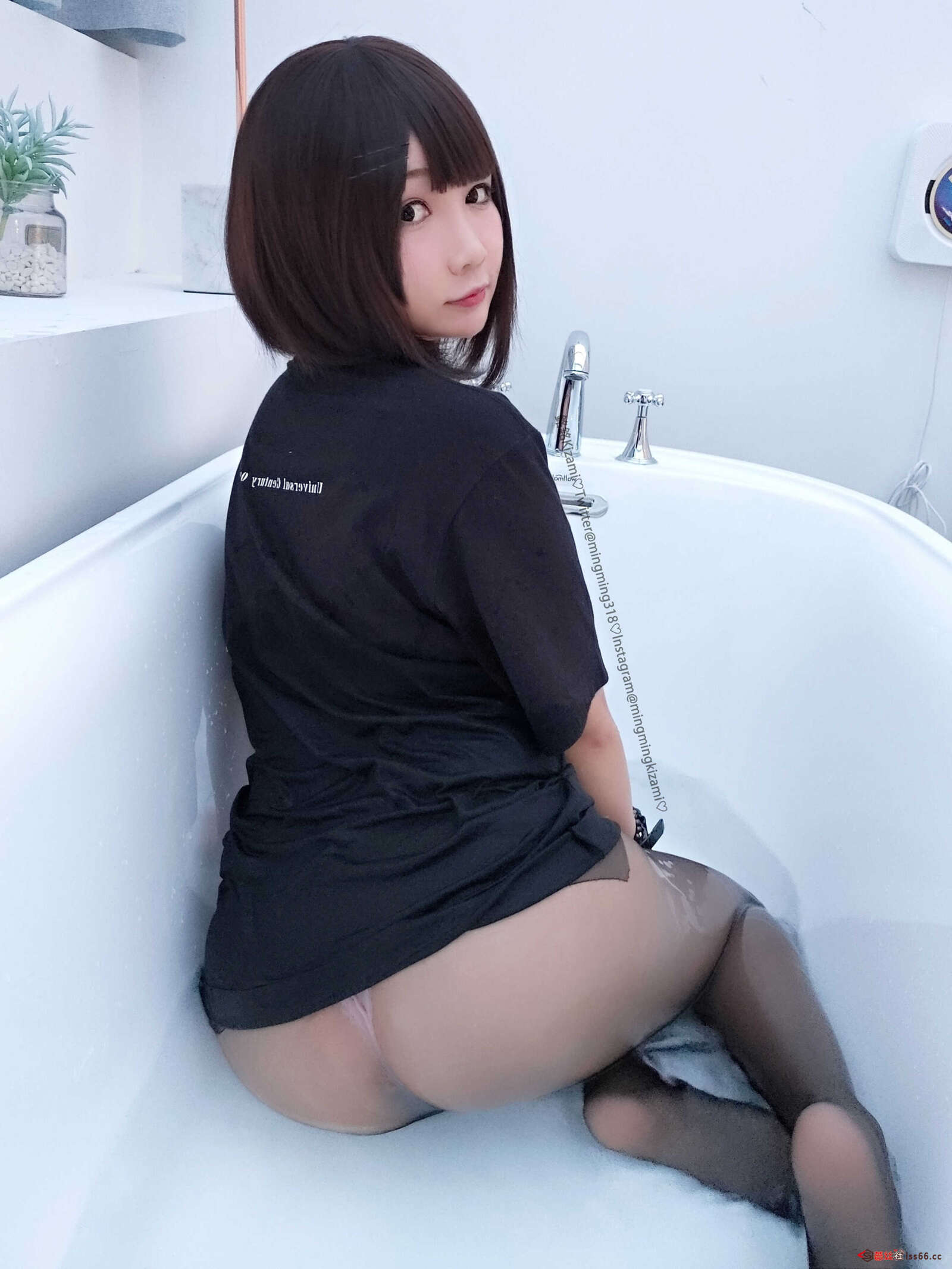 https://www.lss77.com/wp-content/uploads/2021/01/Kizami自撮りvol8-55-1600x2133.jpg