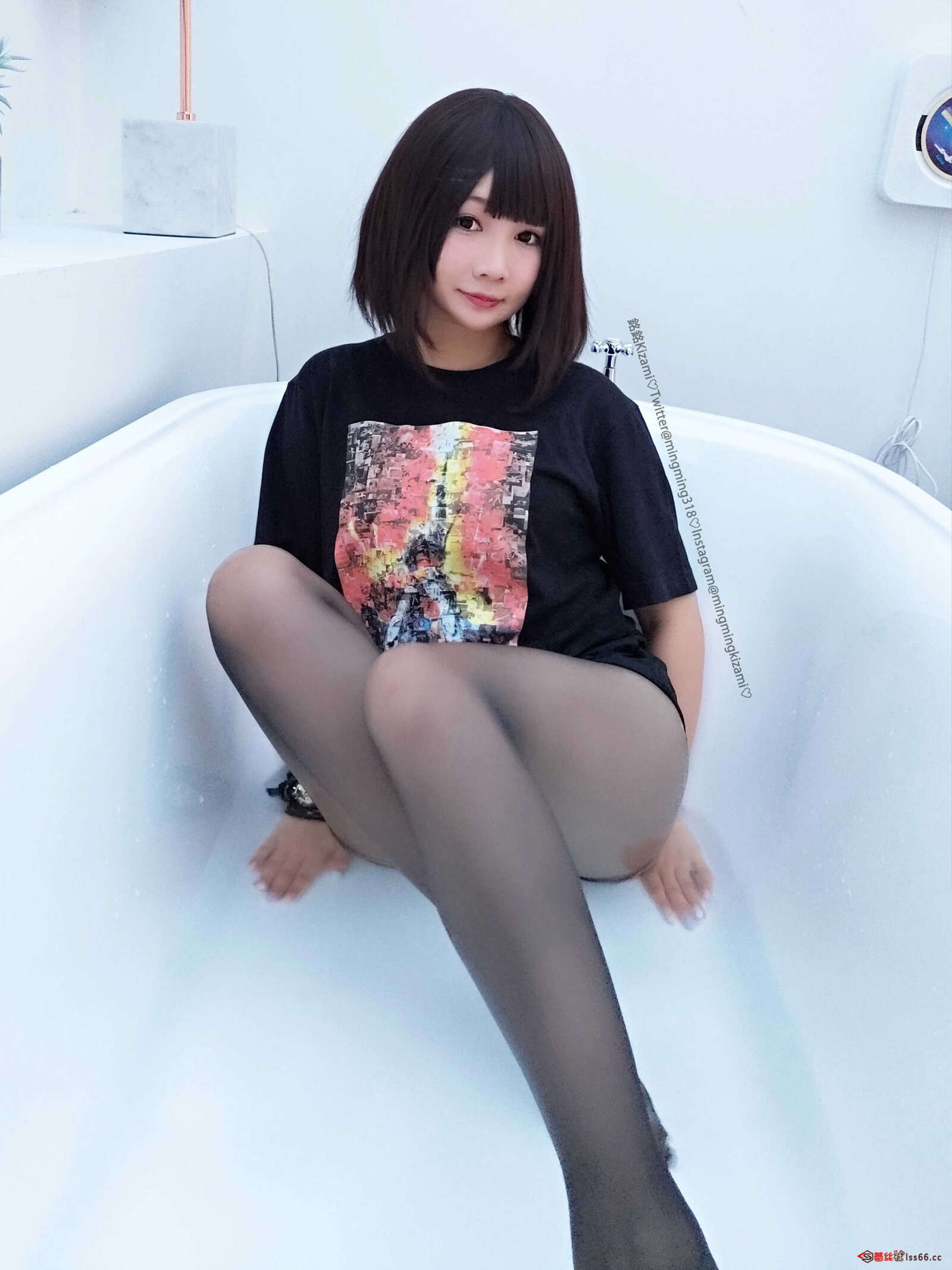 https://www.lss77.com/wp-content/uploads/2021/01/Kizami自撮りvol8-58-1600x2133.jpg