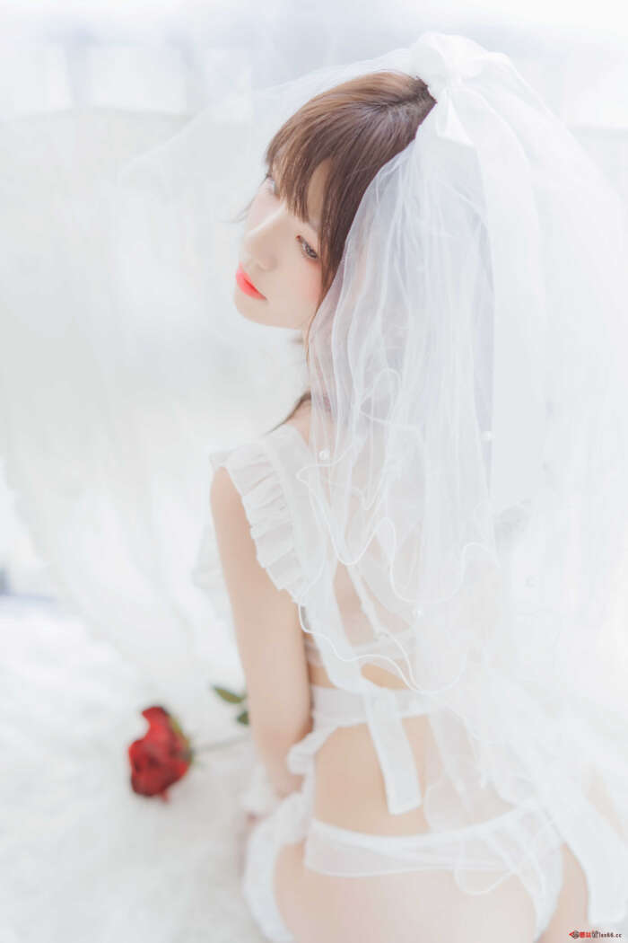 桜桃喵 060 轻纱 下 [34P-380MB]