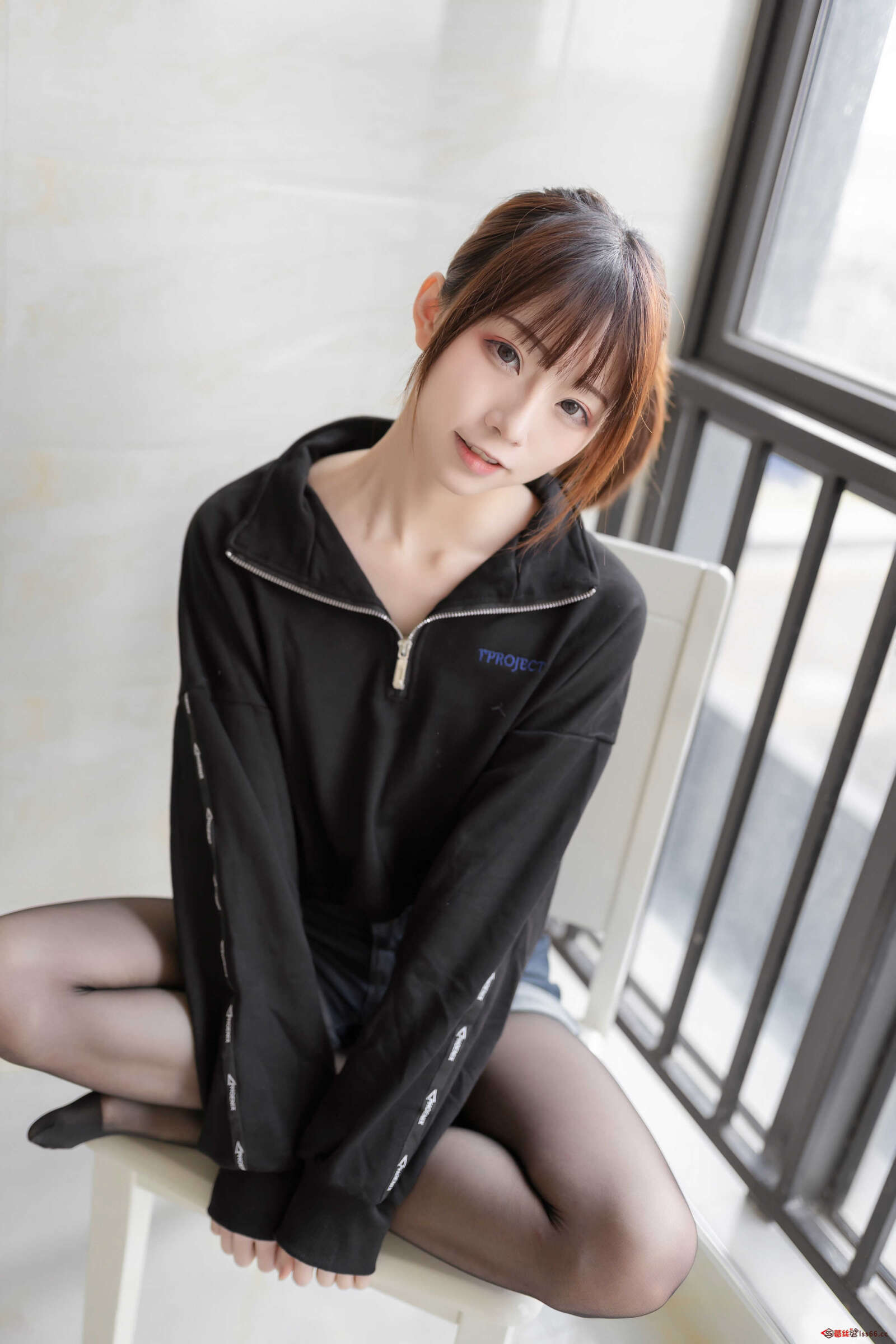 https://www.lss77.com/wp-content/uploads/2021/01/x-24-77-1600x2400.jpg