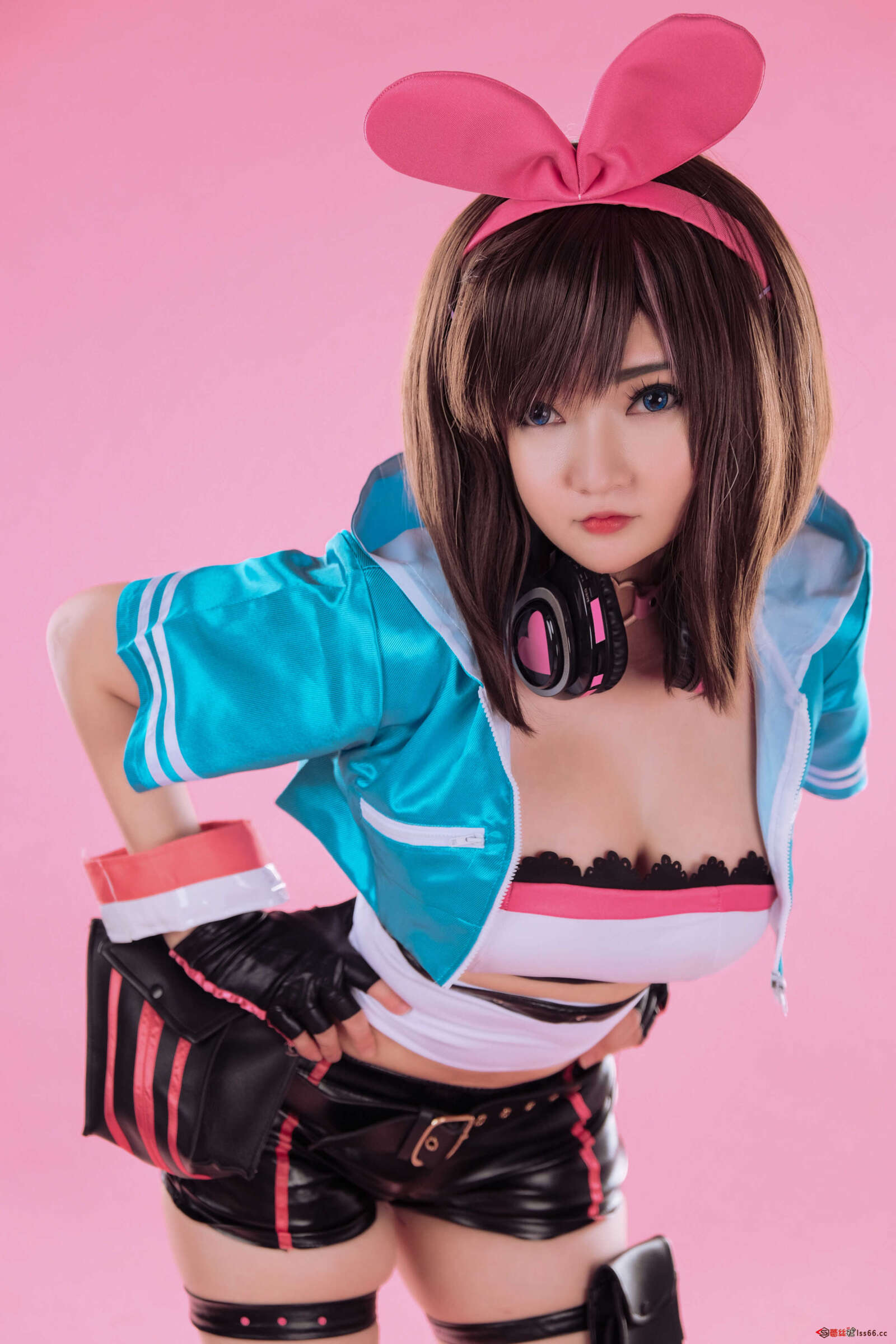 https://www.lss77.com/wp-content/uploads/2021/01/x-3-241-1600x2400.jpg