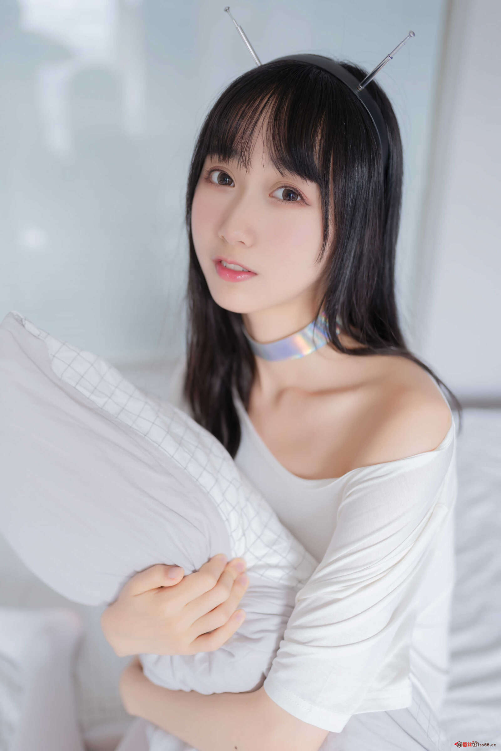 https://www.lss77.com/wp-content/uploads/2021/01/x-77-2-1600x2400.jpg