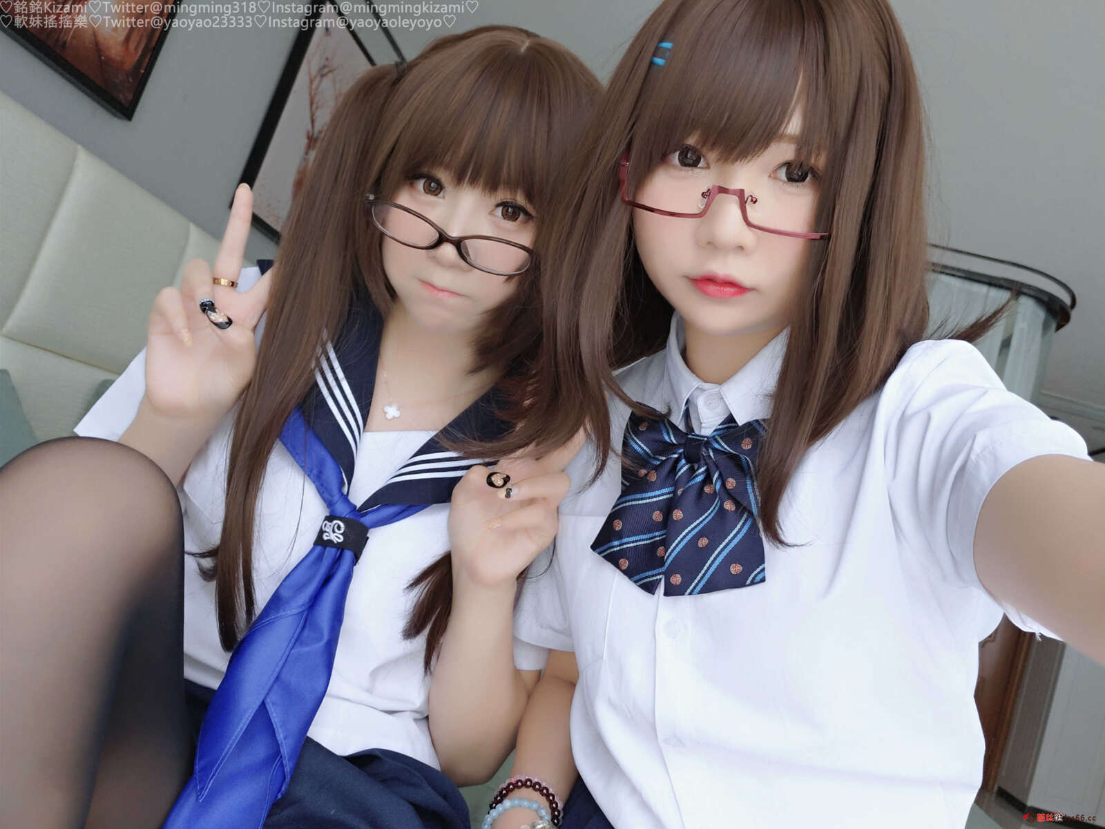 https://www.lss77.com/wp-content/uploads/2021/01/銘銘Kizami-x軟妹搖搖樂-黑絲JK制服-13-1600x1200.jpg
