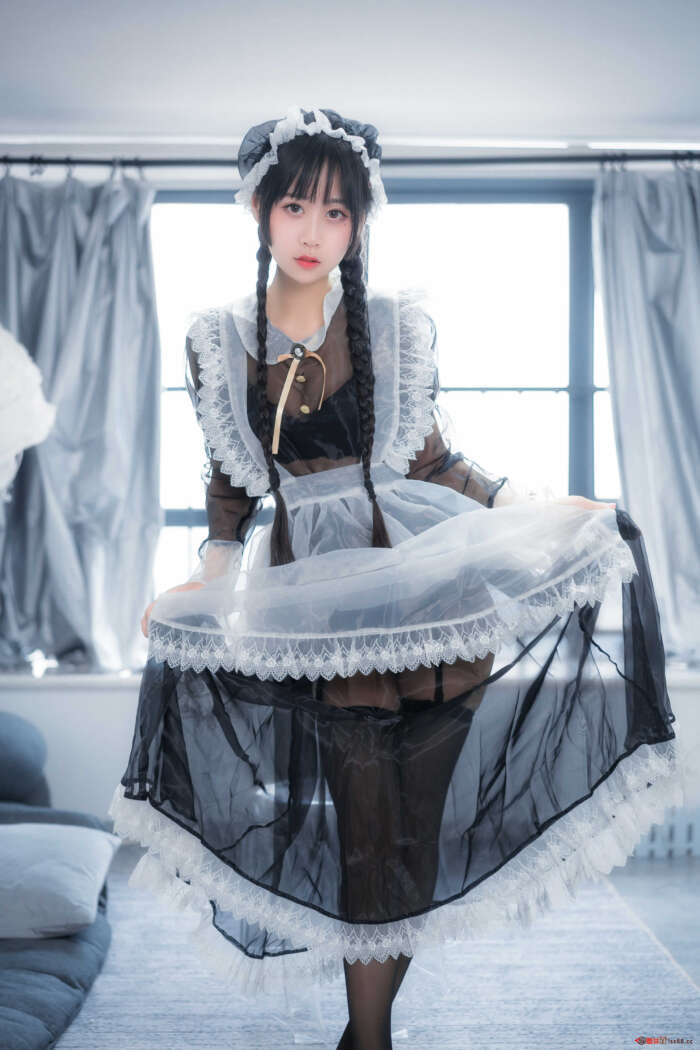 萌芽儿o0 NO.010 透明女仆[27P-185MB]