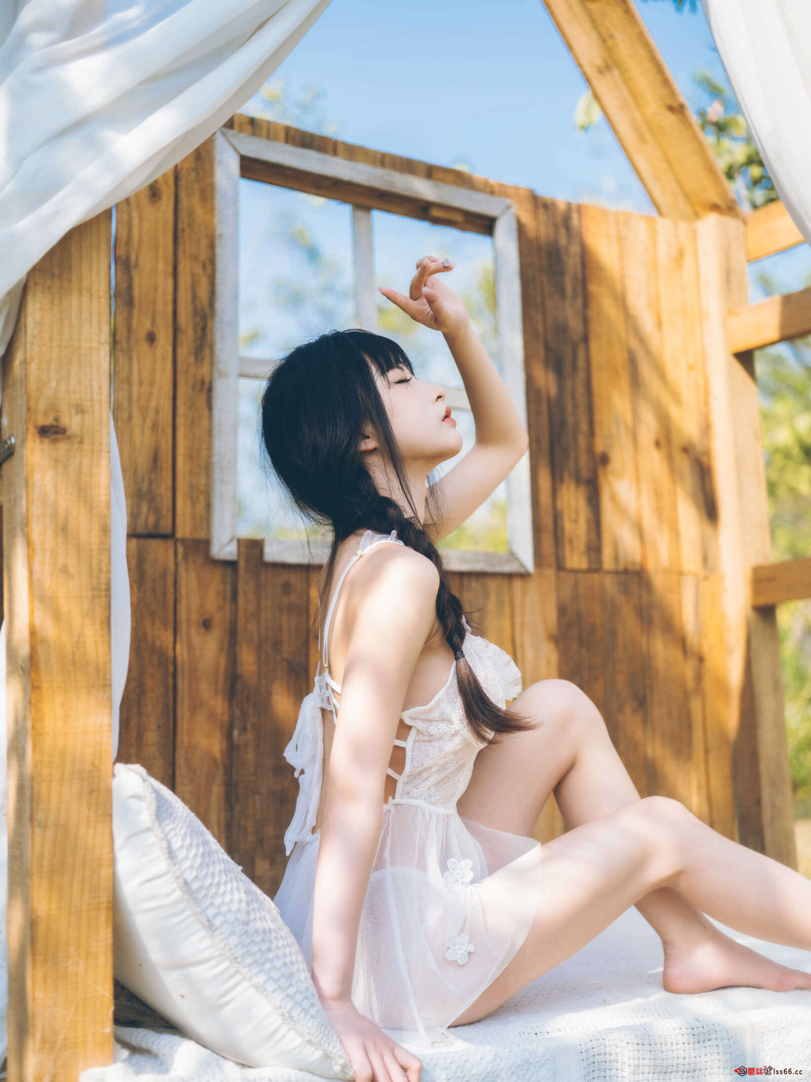 https://www.lss77.com/wp-content/uploads/2021/02/r-12-50-1600x2133.jpg